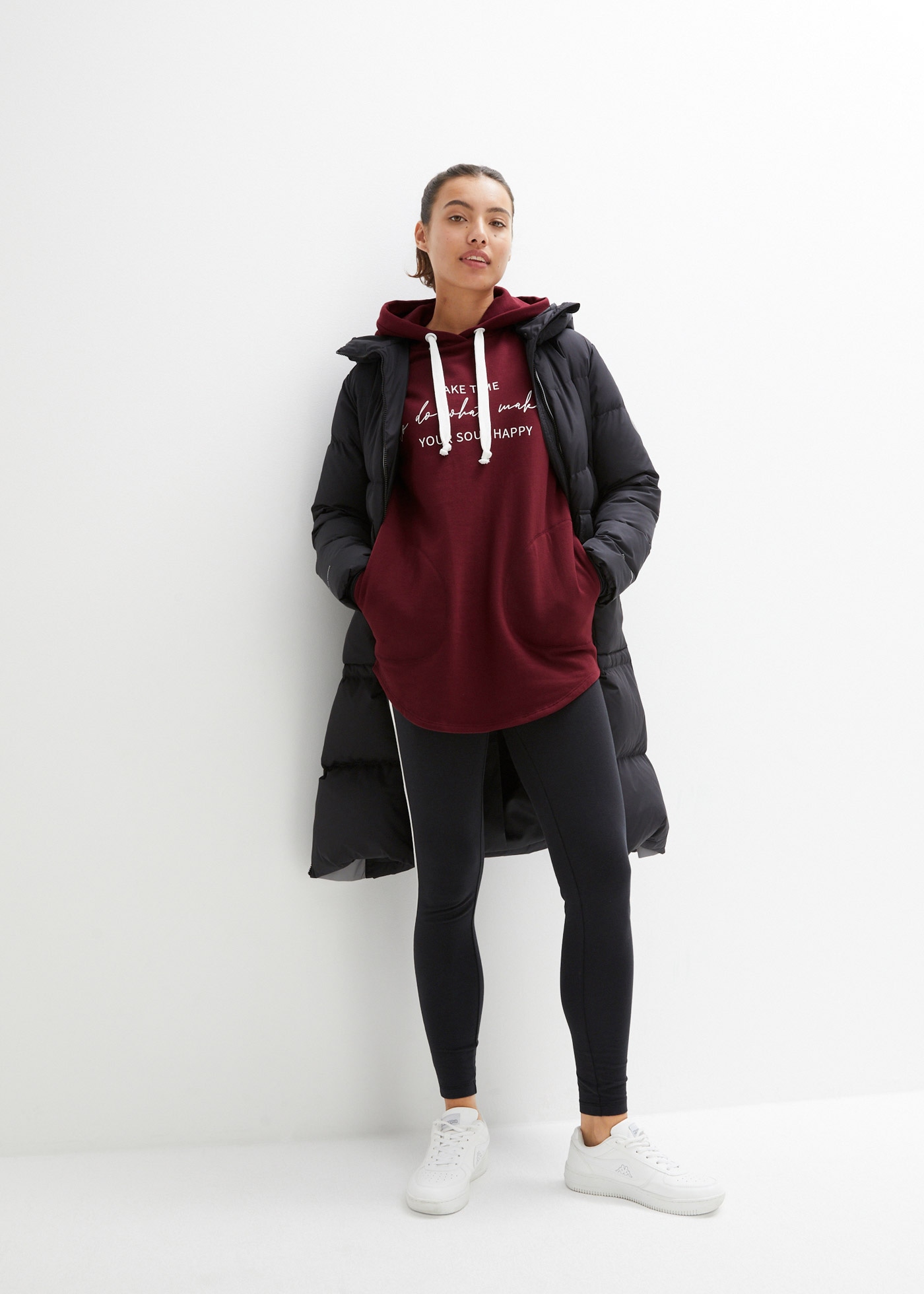 bonprix Jogginganzug »Jogginganzug mit Long-Sweatshirt und Leggings (2-teilig)« zweiteiliges Set, extra langes Sweatshirt, knöchelfreie Leggings