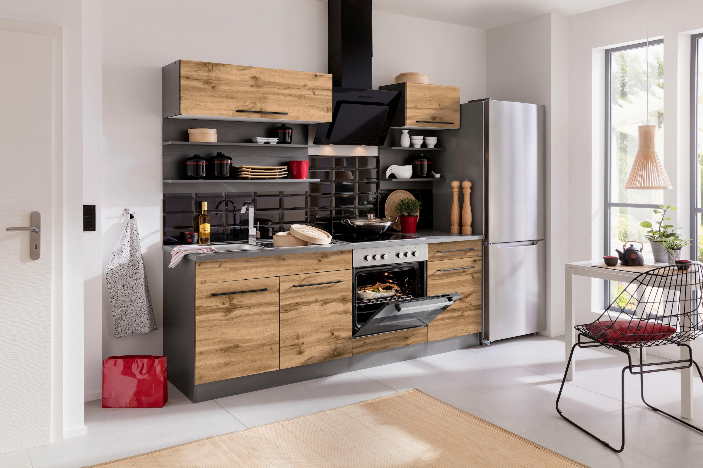 KOCHSTATION Küchenzeile »KS-Tulsa« Breite 210 cm, schwarze Metallgriffe, hochwertige MDF Fronten