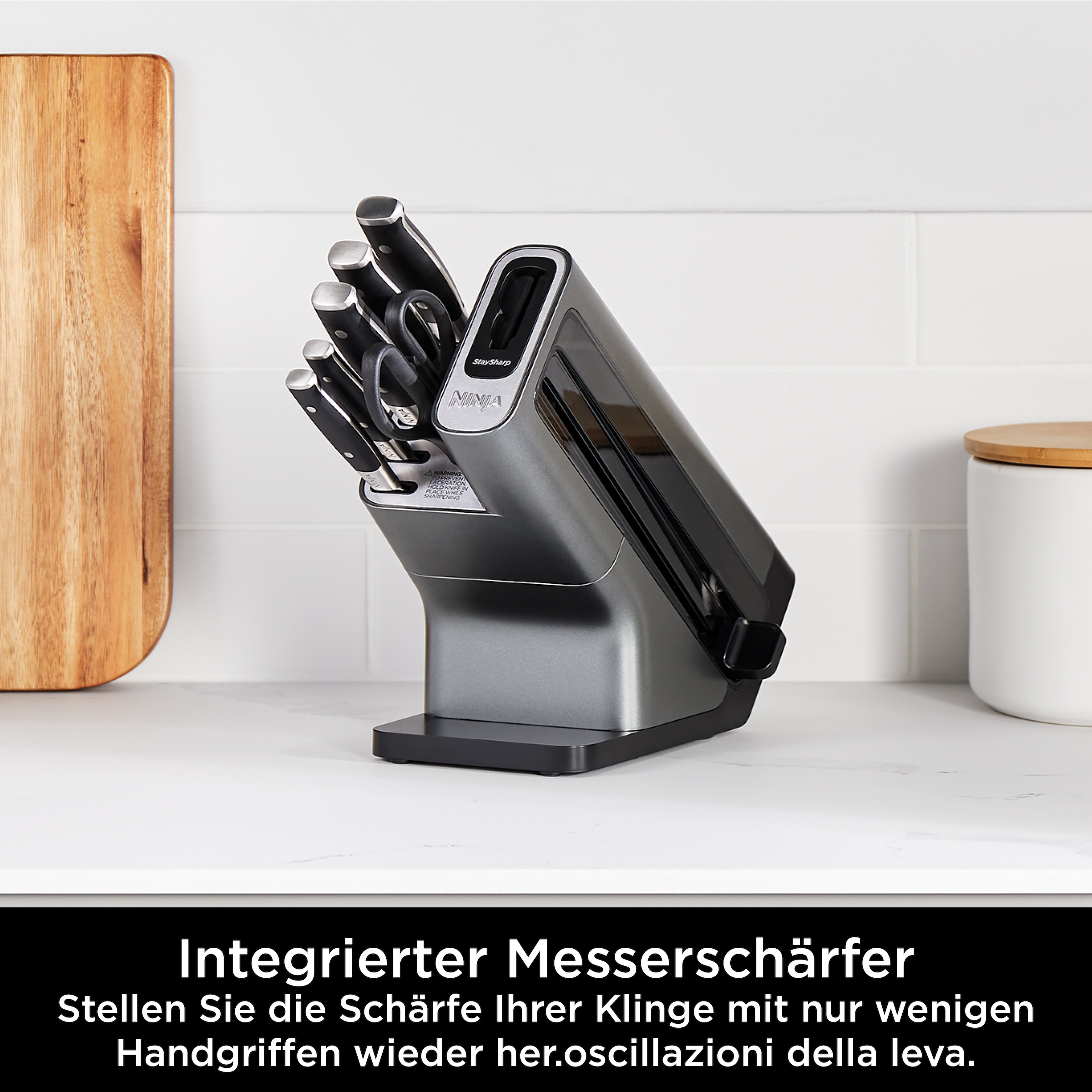 NINJA Messerblock »Ninja StaySharp Messerblock mit integriertem Schleifer K32006EU« 7 Stk. rostfreier deutscher Edelstahl, Präzisionsklingen, integr. Schleifer