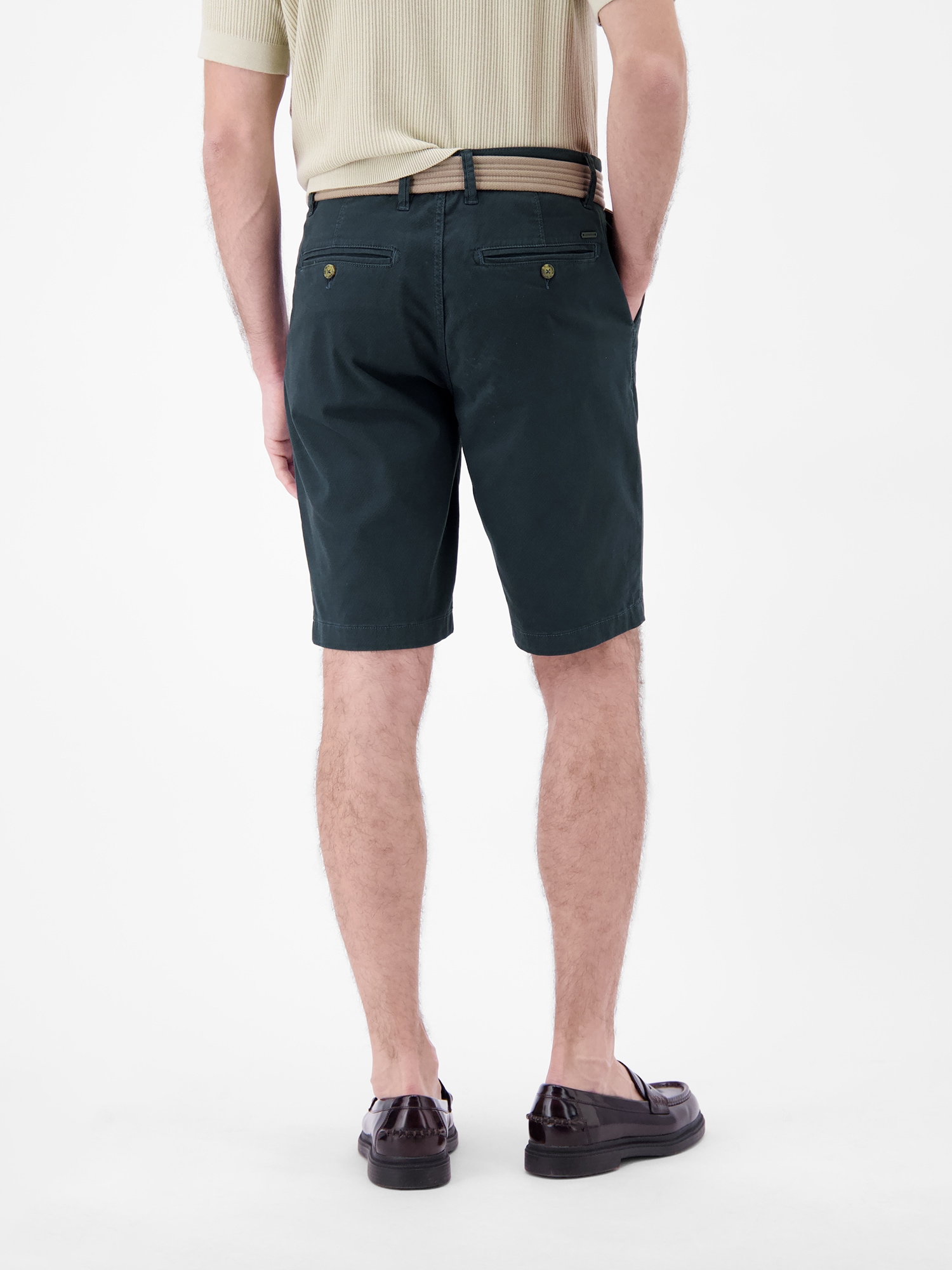 LERROS Chinoshorts »Bequeme Chino-Bermuda mit Gürtel und Minimalprint«  Leichte Sommershorts aus 98% Baumwolle und 2% Elasthan, mit 4 Taschen