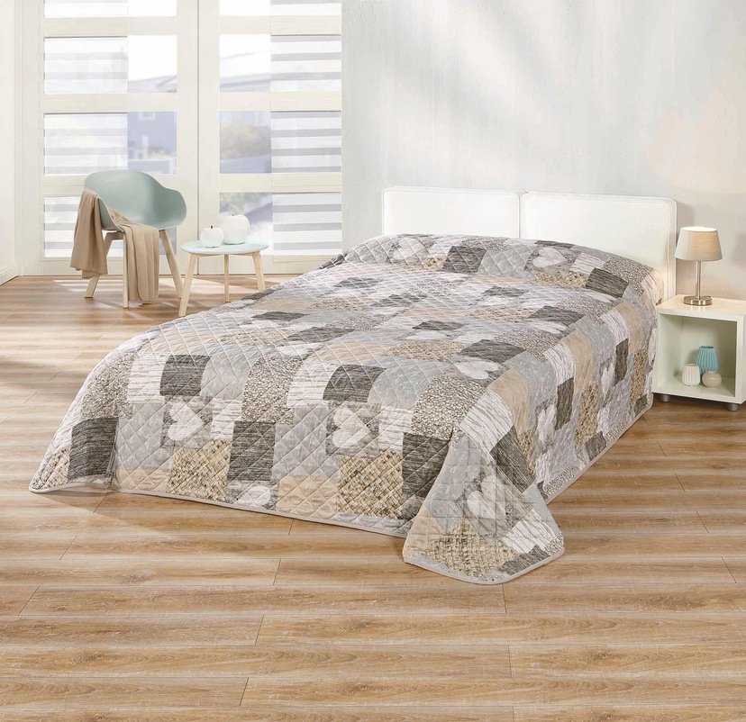 Home affaire Tagesdecke »Toscana«, Tagesdecke, Wohndecke, Überwurf für  Bett, Tisch oder Sofa, Material 60% reycelte Baumwolle und 40% Polyester,  Streifen Design, Kinder- und Erwachsenendecke bei OTTO