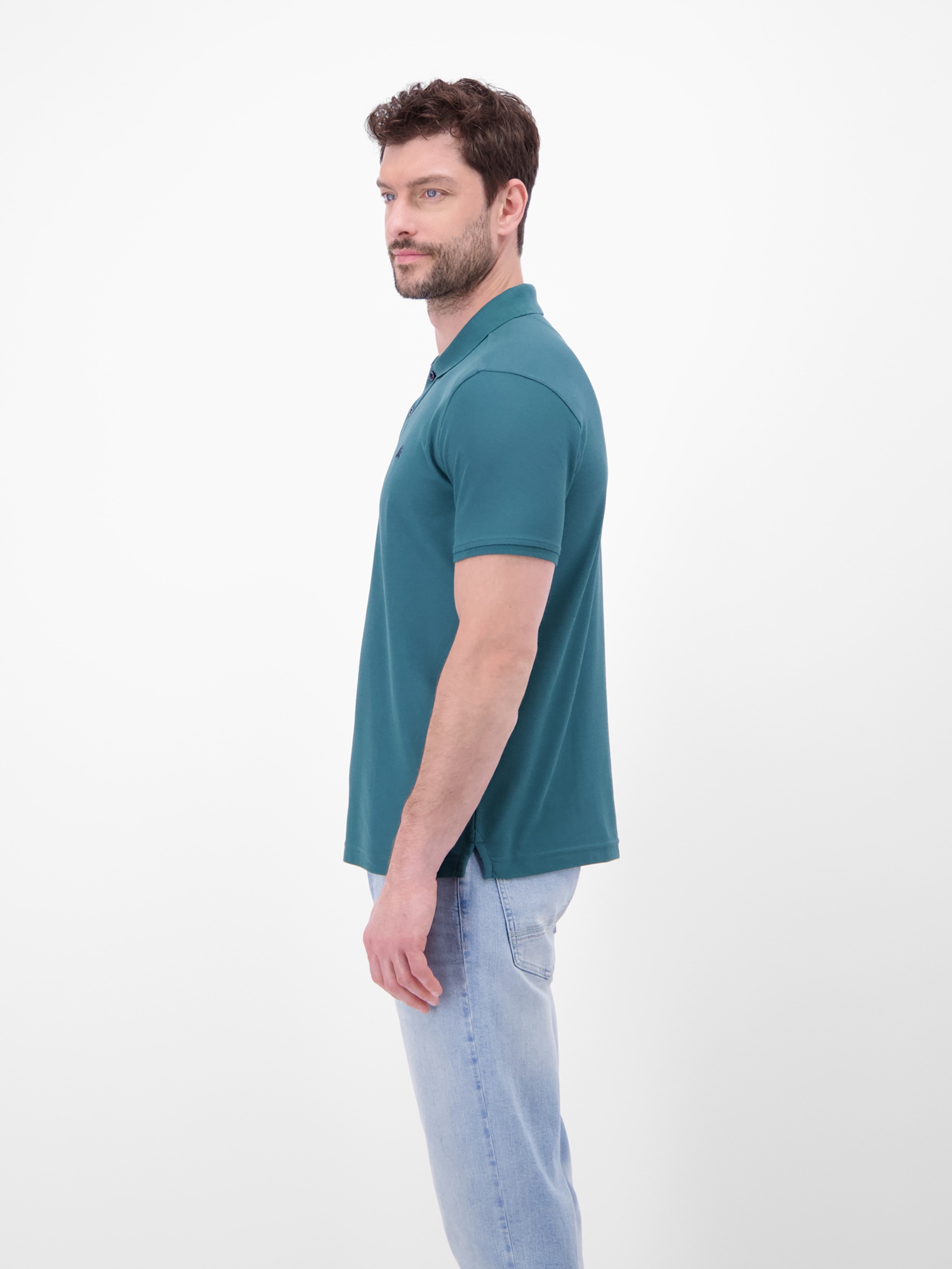 LERROS Poloshirt »Poloshirt, COOL & DRY und Logo-Stitch« Trocknet schnell, angenehm kühl, pflegeleicht, kurzarm, einfarbig