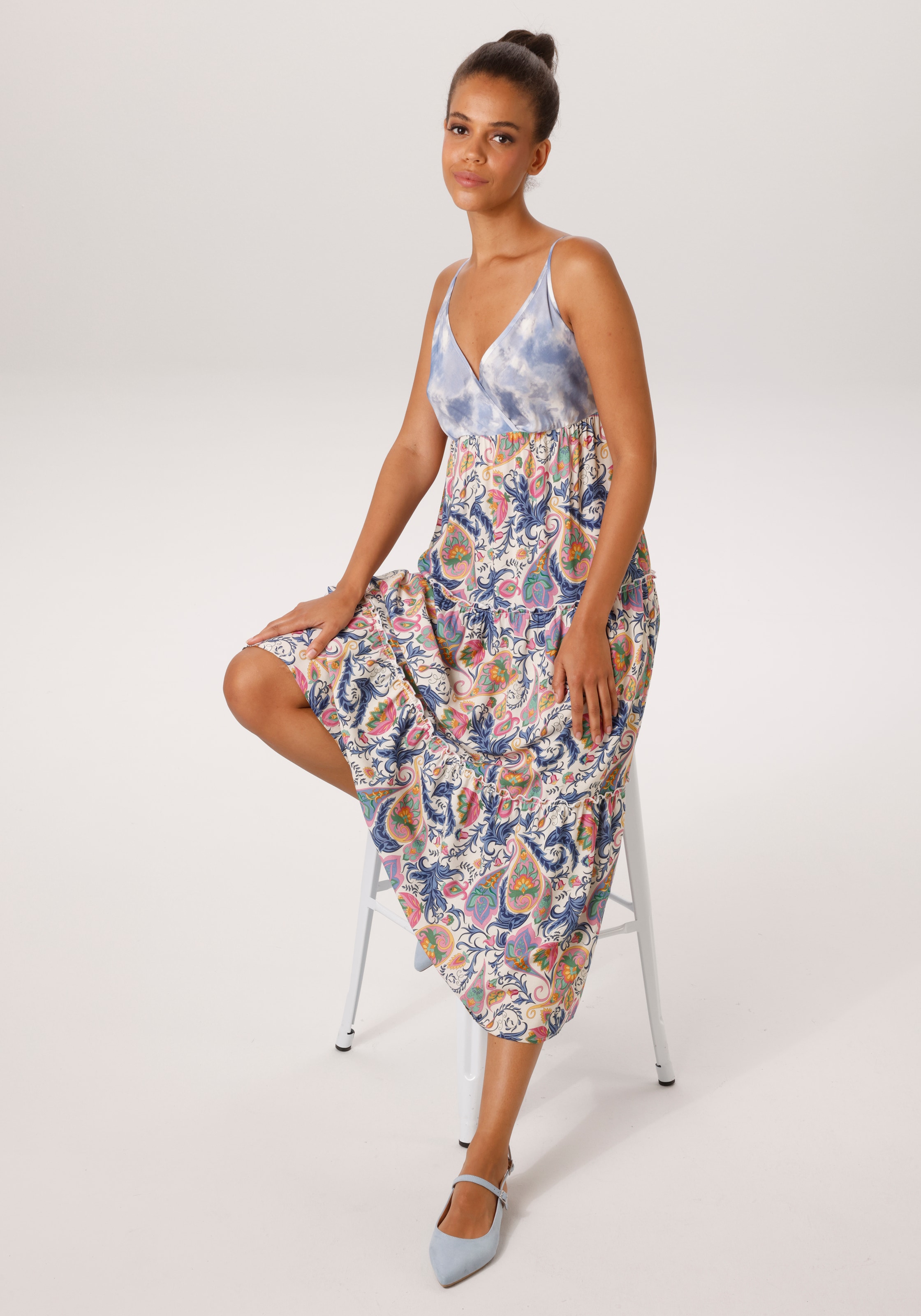 Aniston CASUAL Sommerkleid im trendigen Muster-Mix - NEUE KOLLEKTION