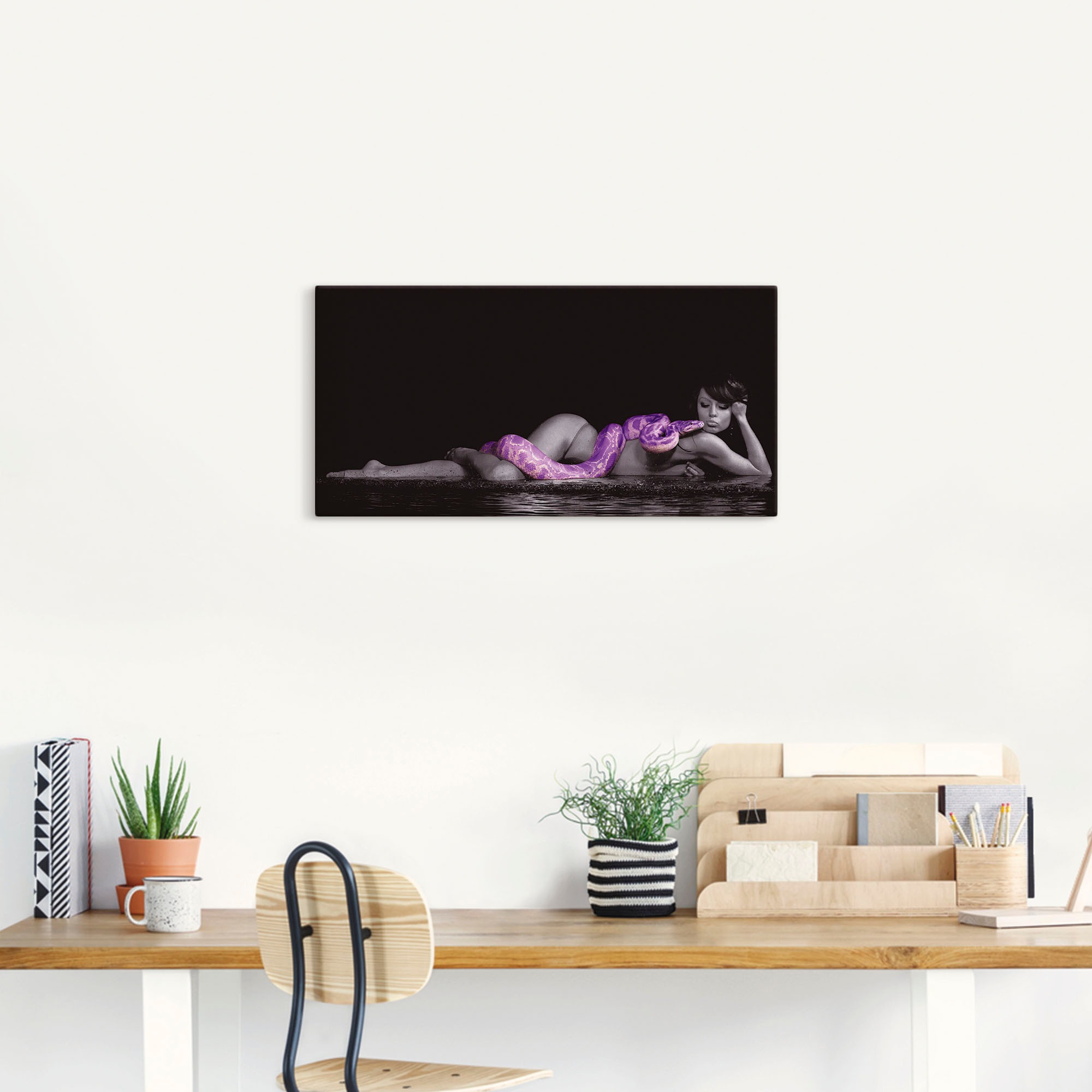 Artland Leinwandbild »Frau in Wasser liegend mit Python« Frau 1 Stk. tlg. auf Holzrahmen gespannt