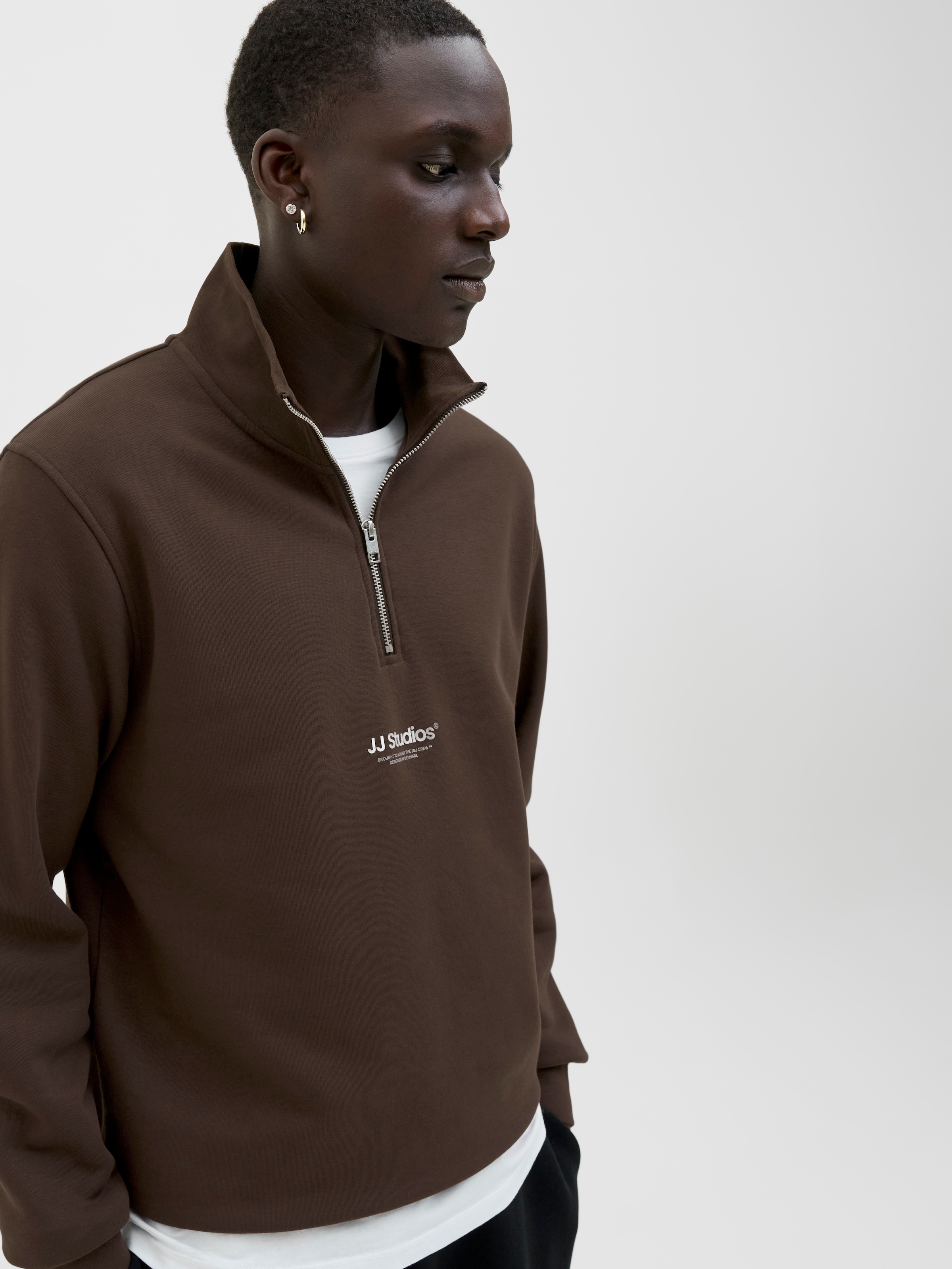 Jack & Jones Sweatshirt »JJESOHO SWEAT QUARTER ZIP HN NOOS«, mit Print