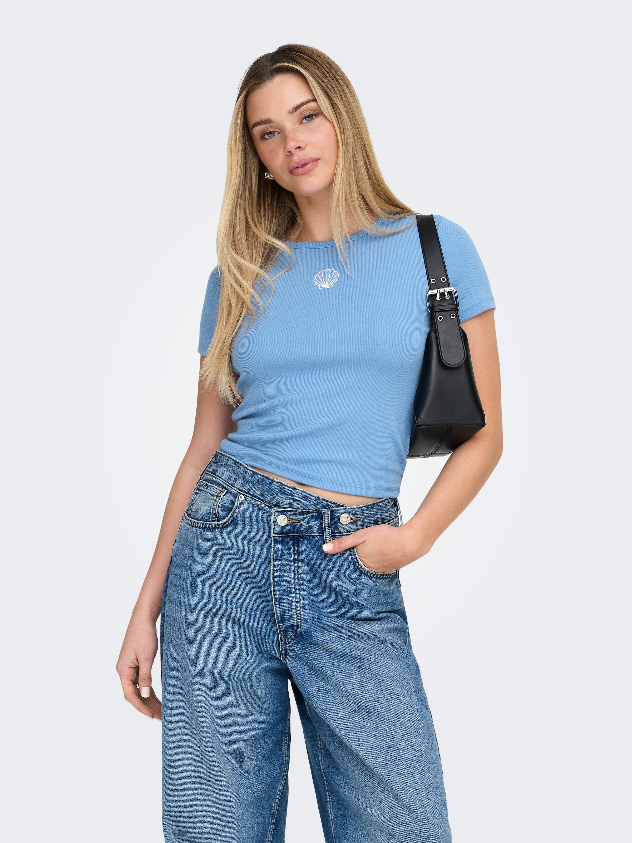 ONLY Kurzarmshirt »ONLELVA JUNE EMB S/S TEE JRS NOOS«