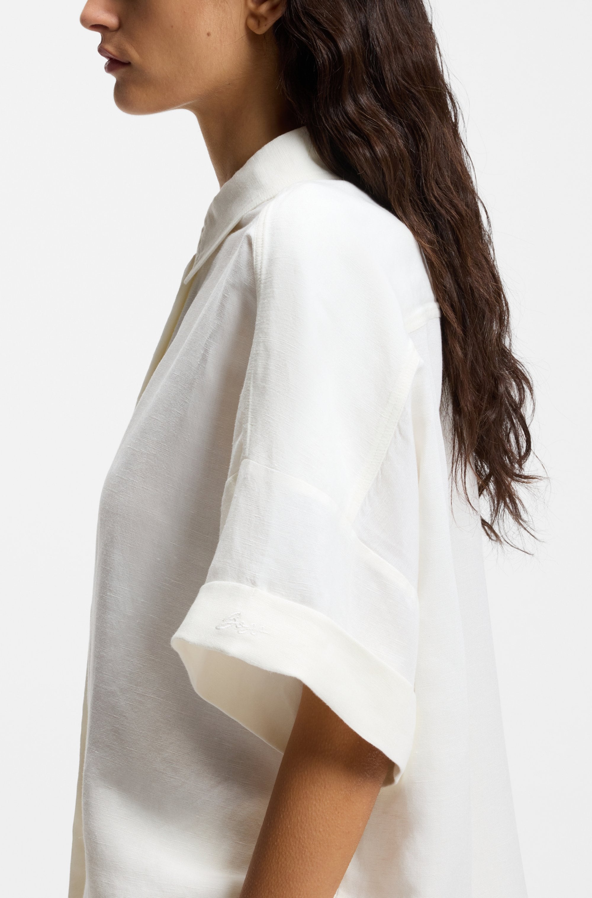 BOSS ORANGE Hemdbluse »Bisenas Premium Damenmode« mit Spitzkragen, Leinen-Mix