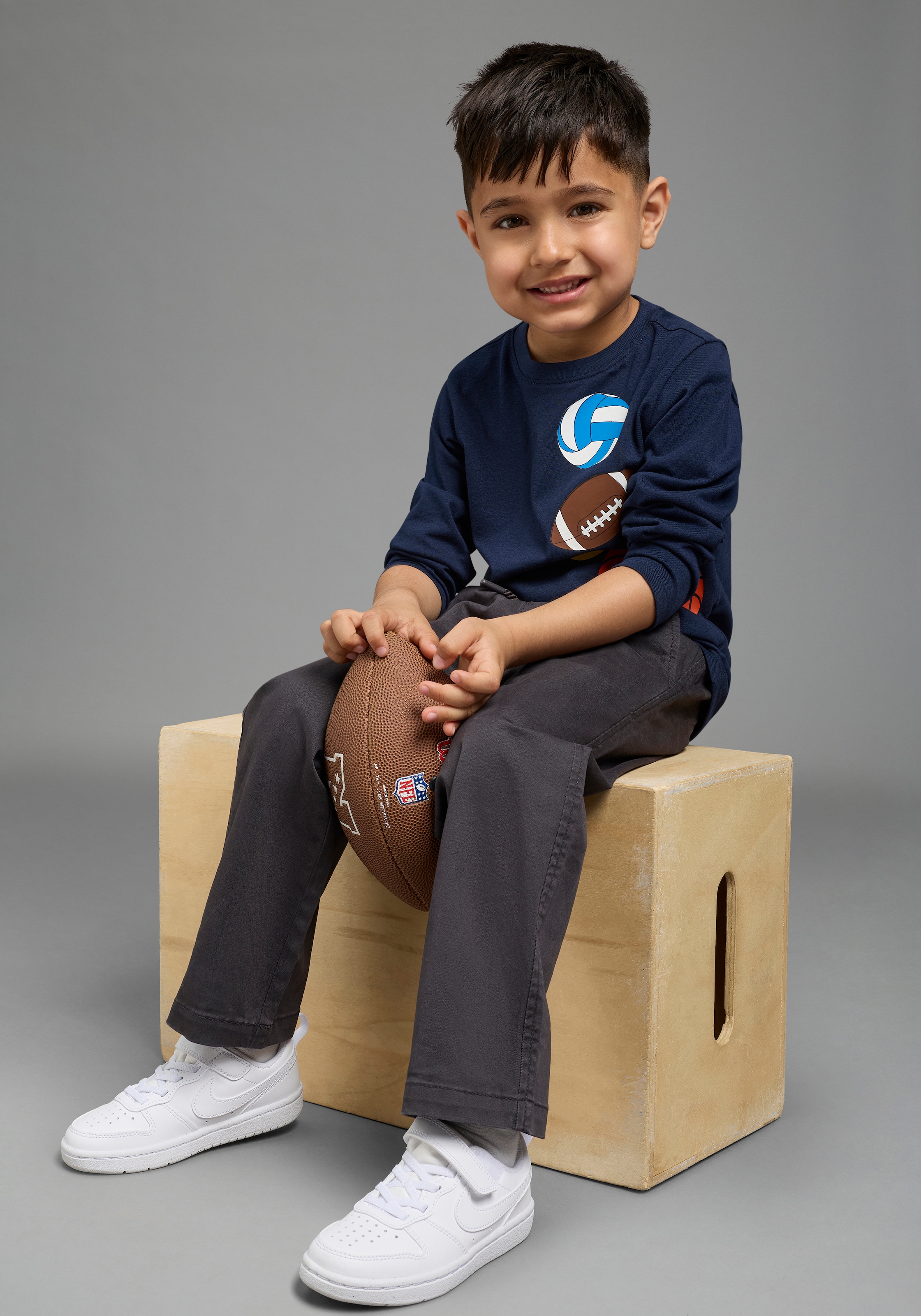 KIDSWORLD Schlupfhose »Twillhose in Schlupfform«  Twillhose in gerader Passform, mit innenliegendem Gummizug im Bund