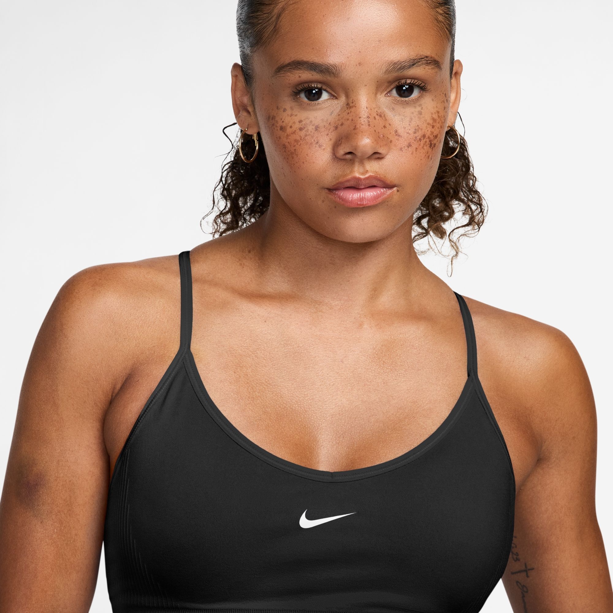 Nike Soft-BH »Nike Pro Seamless Women's Light-Support Padded Sports Bra« mit leichtem Halt, nahtlose Verarbeitung