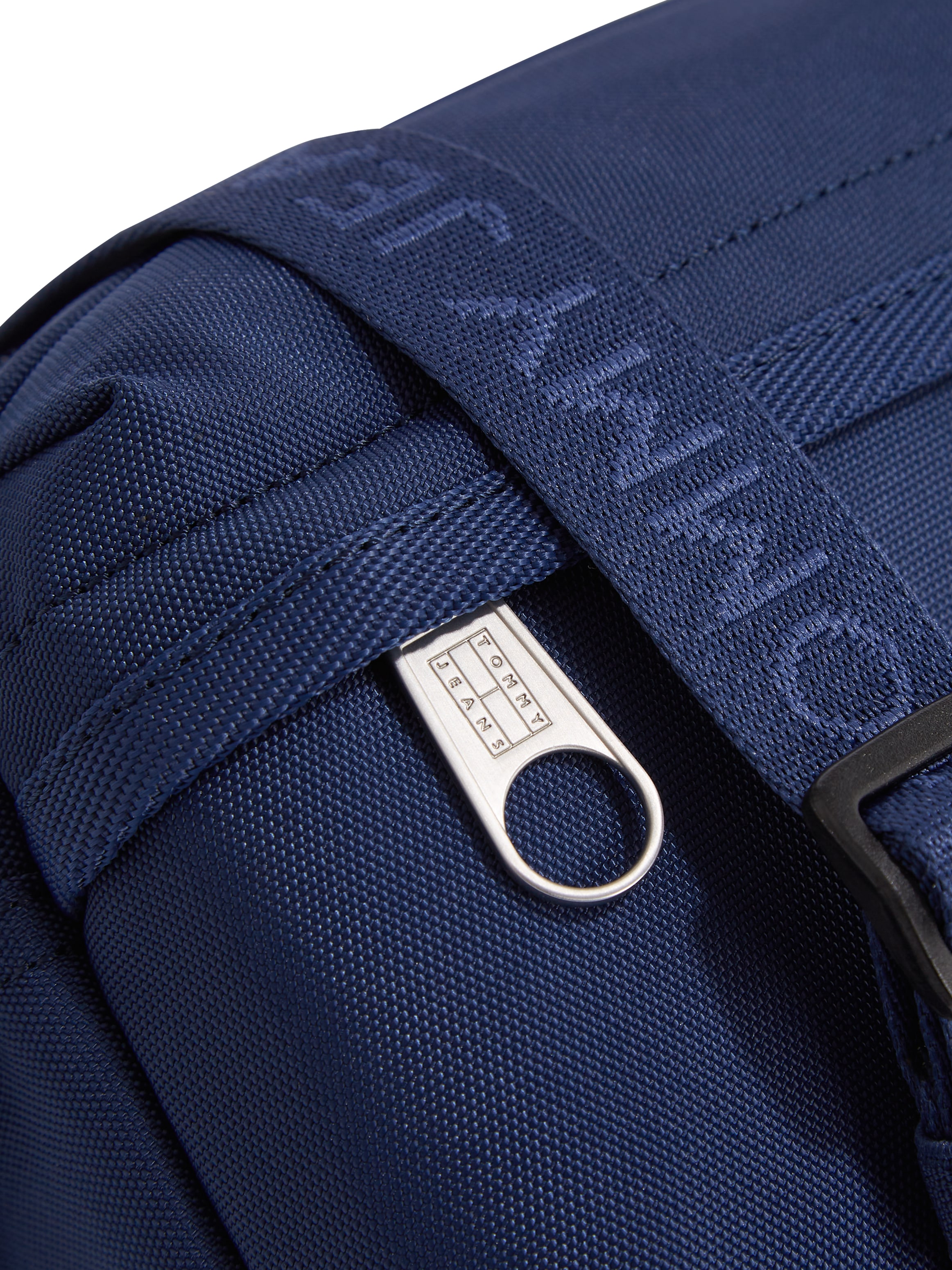 Tommy Jeans Umhängetasche »TJW ESS DAILY CROSSOVER«, Schultertasche, Kamerabag, Minibag mit Logoflagge