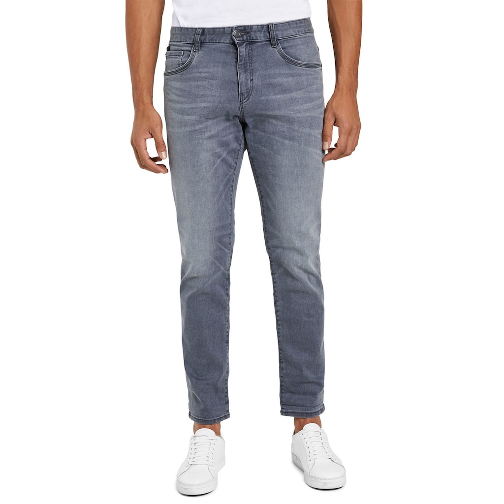 TOM TAILOR 5-Pocket-Jeans »Josh«, in Used-Waschung