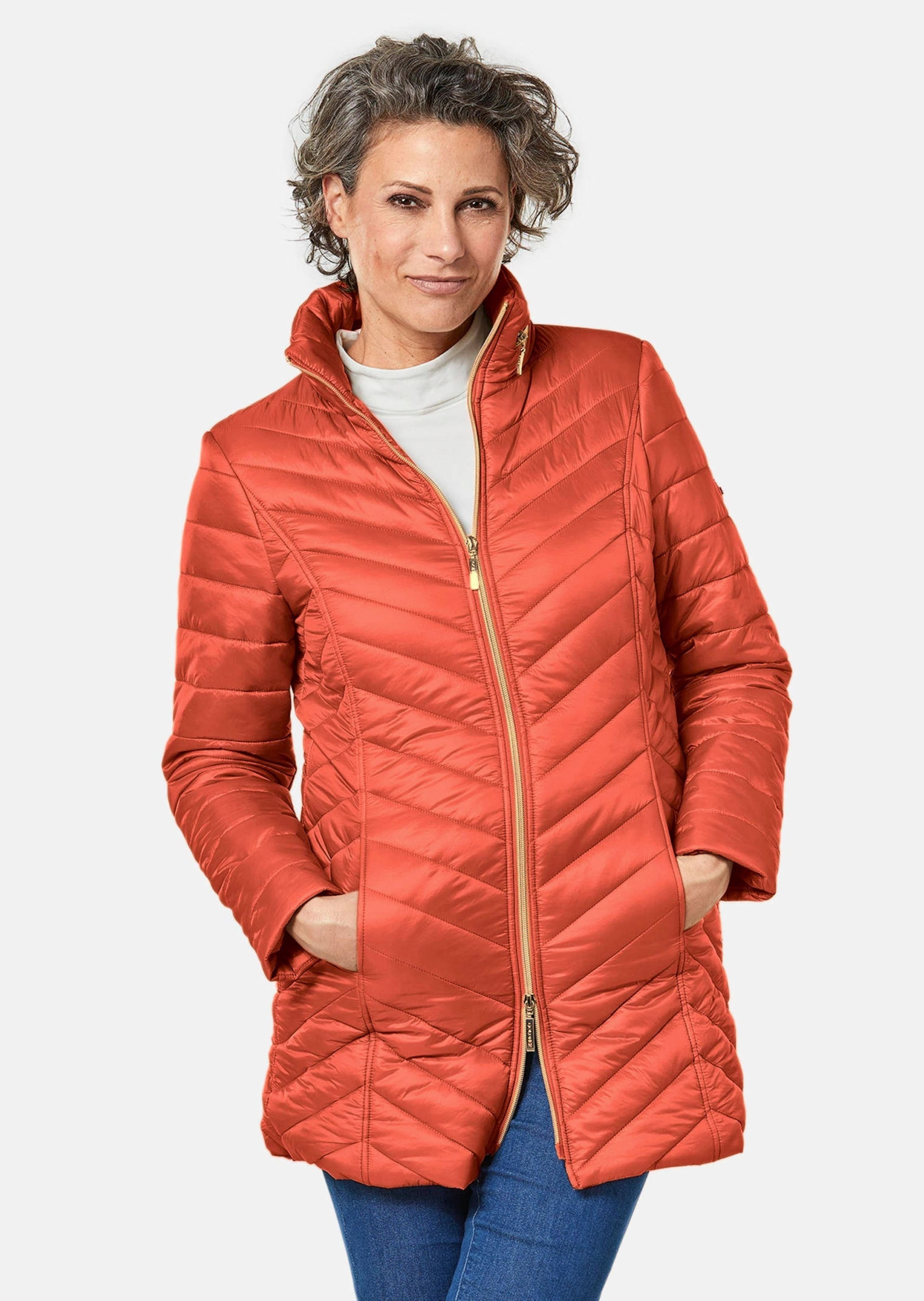 GOLDNER Kurzjacke »Figurschmeichelnde, leichte Longsteppjacke«