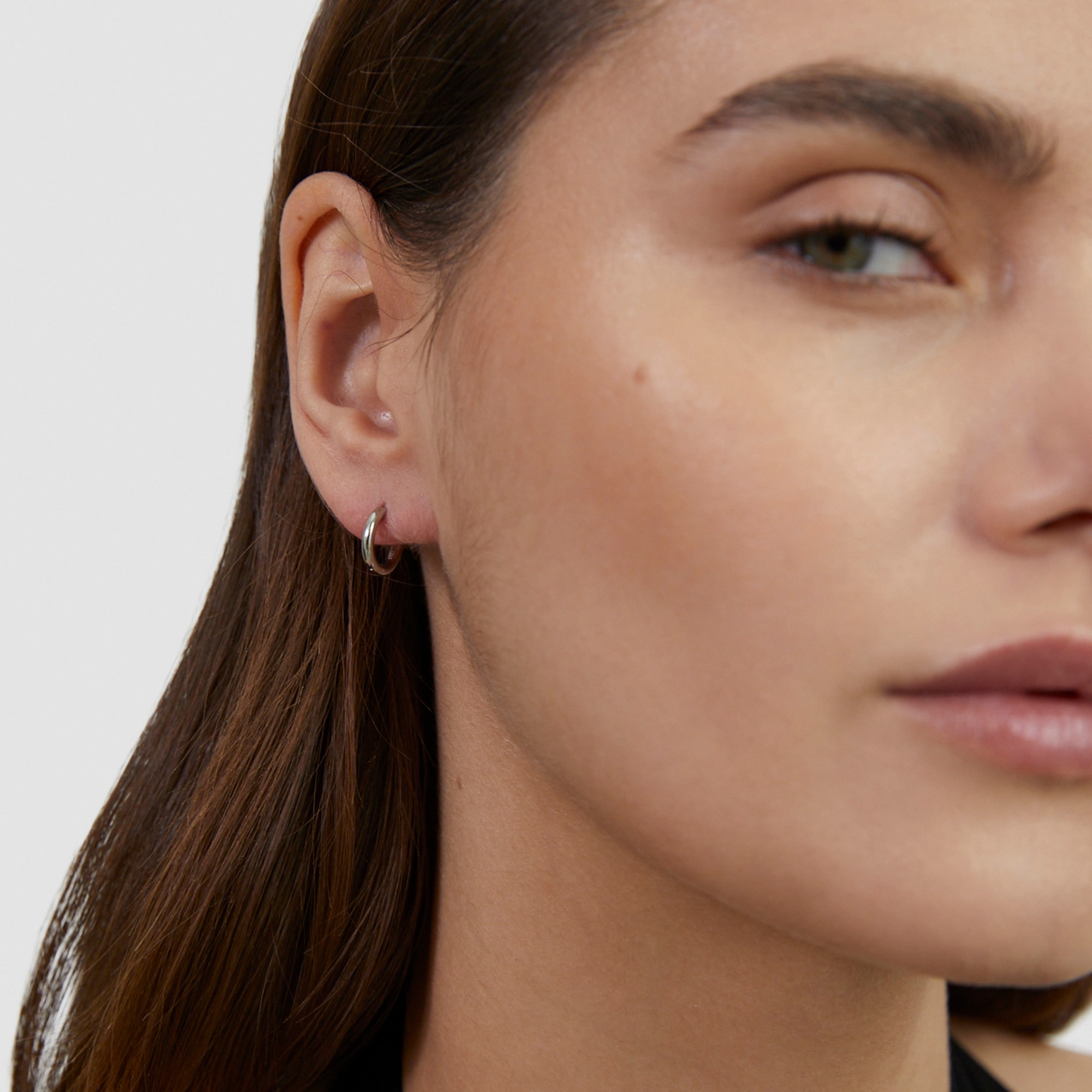 Tamaris Paar Creolen »Schmuck Geschenk Creolen mit abnehmbaren Einhängern in Blüten-Otpik« mit Zirkonia (synth.)