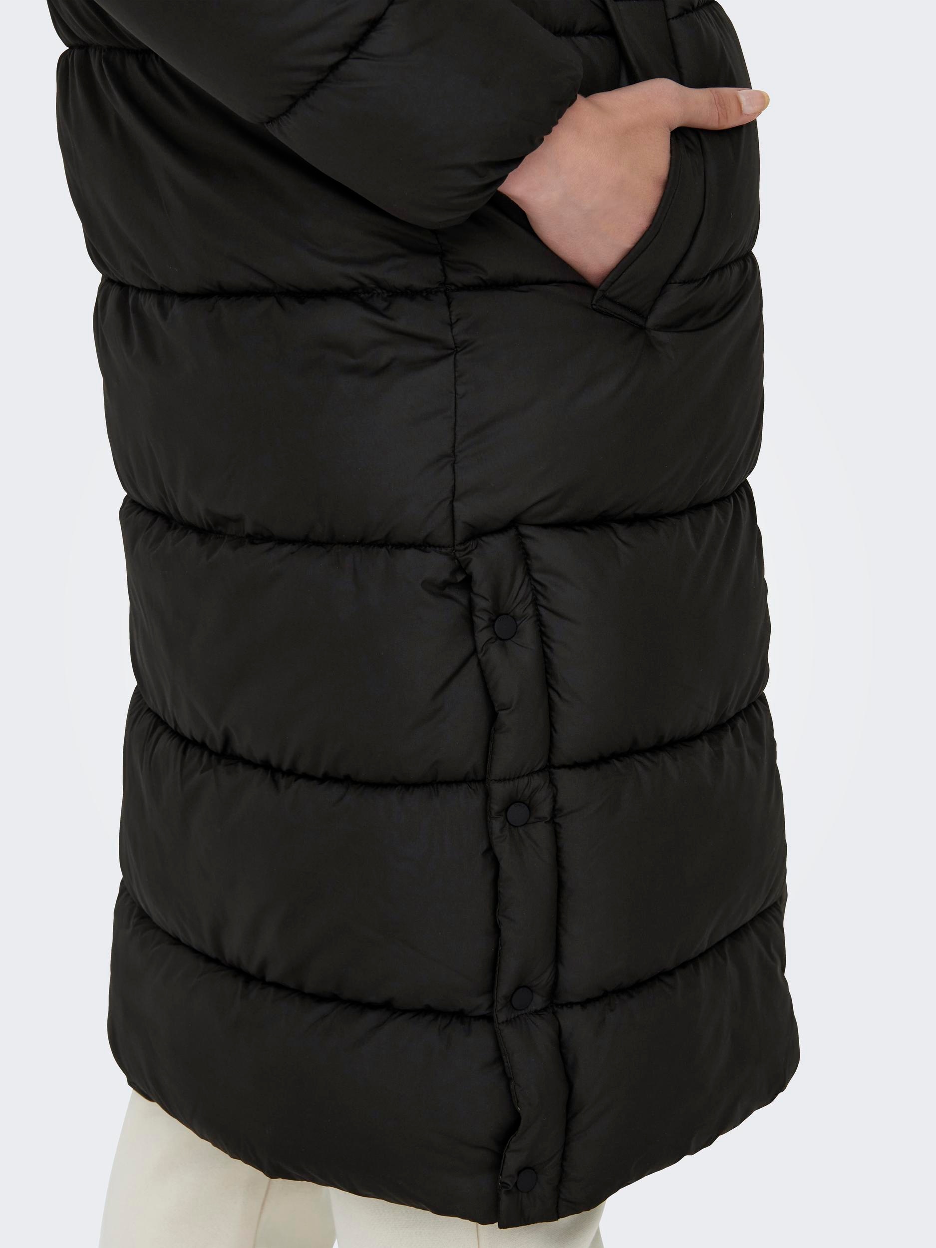 ONLY Steppmantel »ONLCAMMIE LONG QUILTED COAT CC OTW« bei OTTO