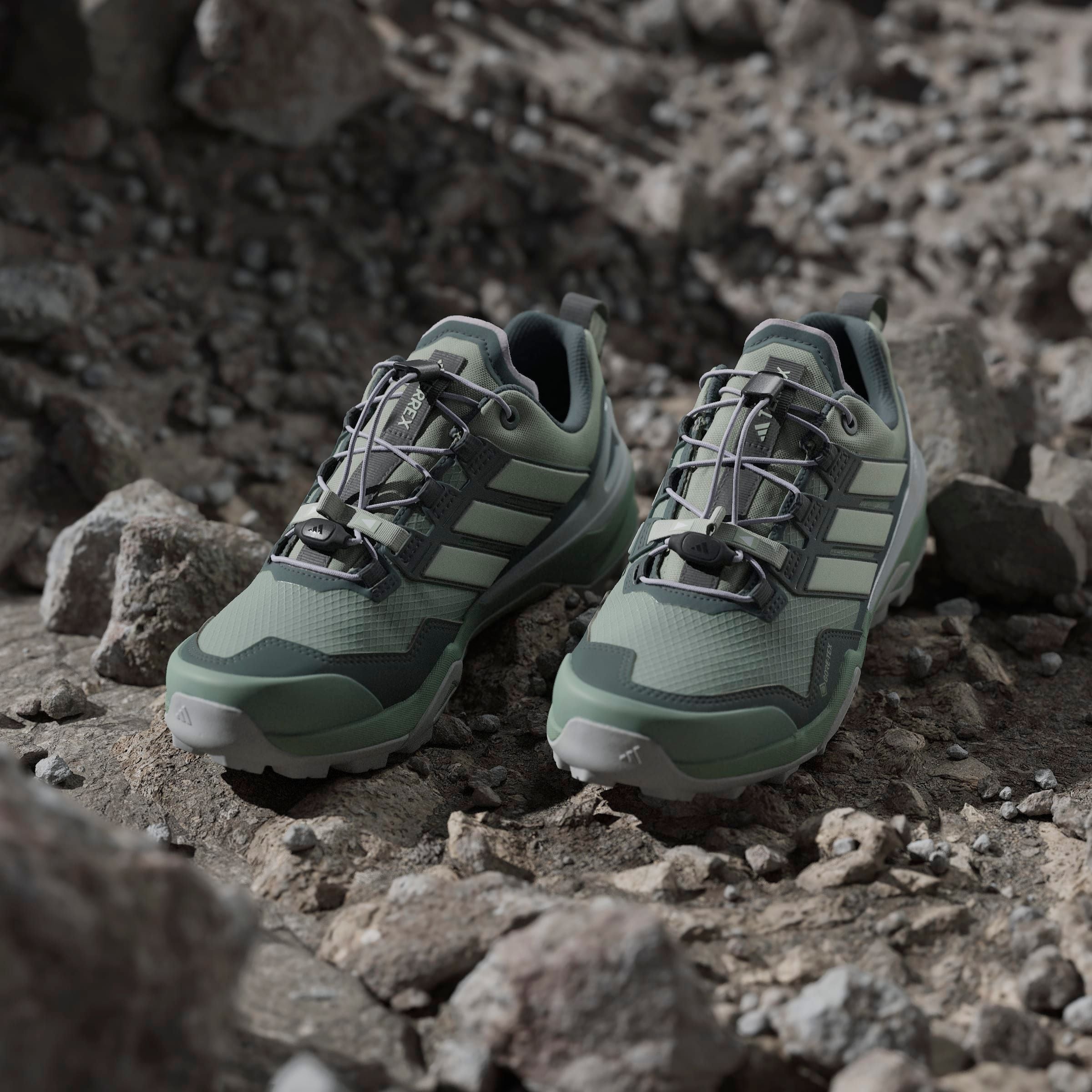 adidas TERREX Wanderschuh »TERREX SKYCHASER GORE-TEX«  wasserdicht dank Gore-Tex Membrane
