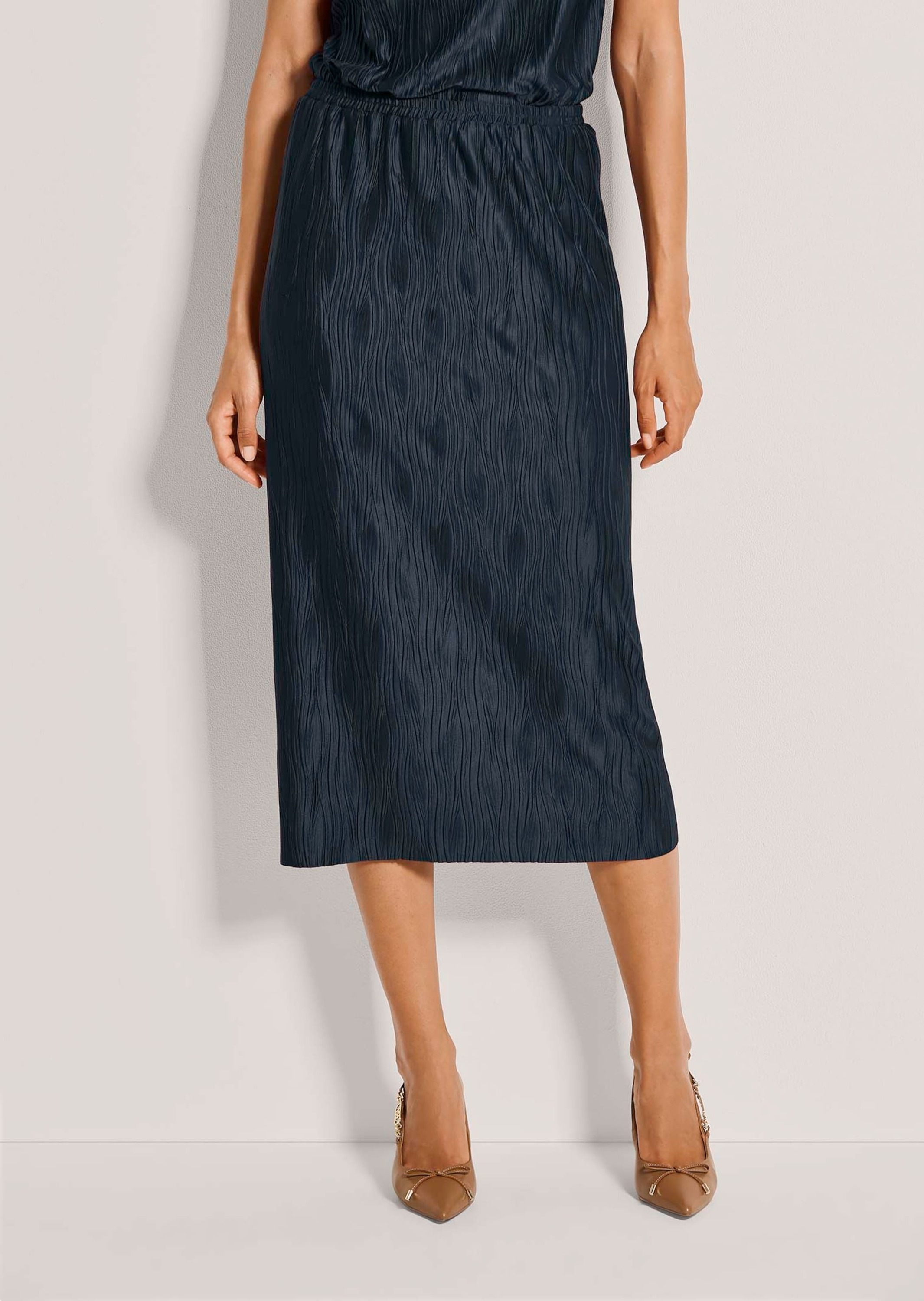 MADELEINE Midirock »Midirock Schlupfrock mit Wellenstruktur« Jerseyrock mit Struktur