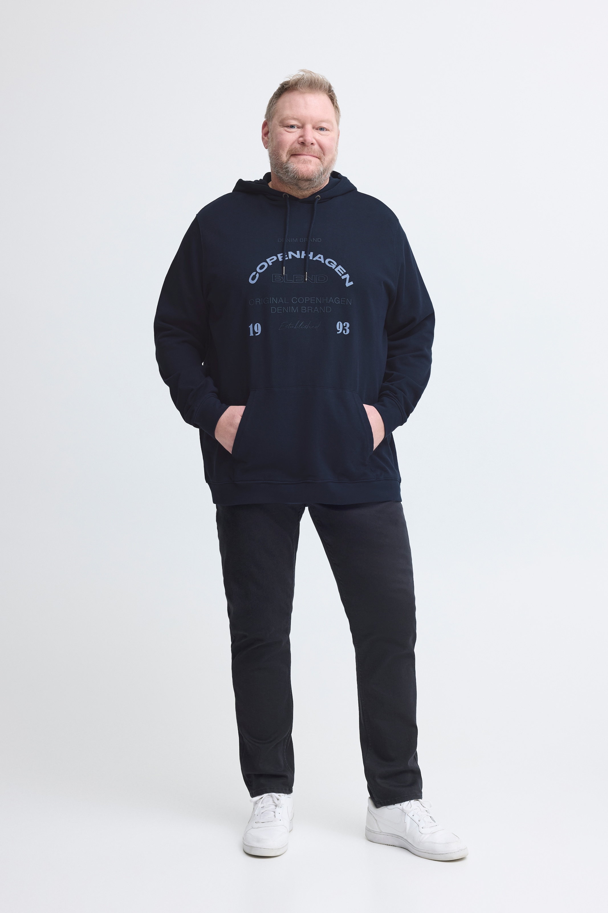 Blend Kapuzensweatshirt »BHKAREL BB LOGO HOODED SWEAT«, in großen Größen
