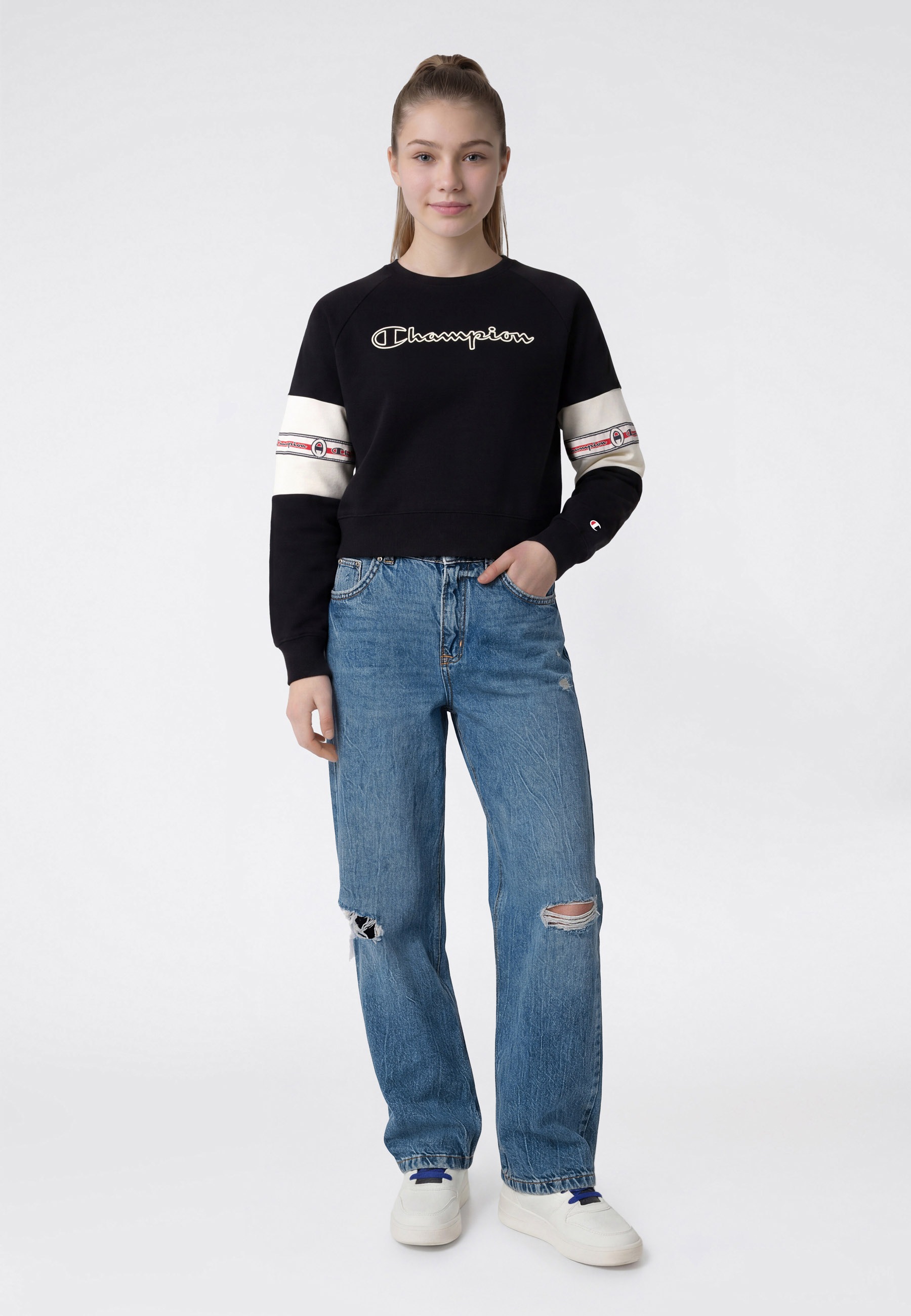 Champion Sweatshirt »SPORTWEAR CREWNECK Standard Fit«, für Kinder, sportlicher Stil, mit Crewneck-Ausschnitt, Langarm-Design
