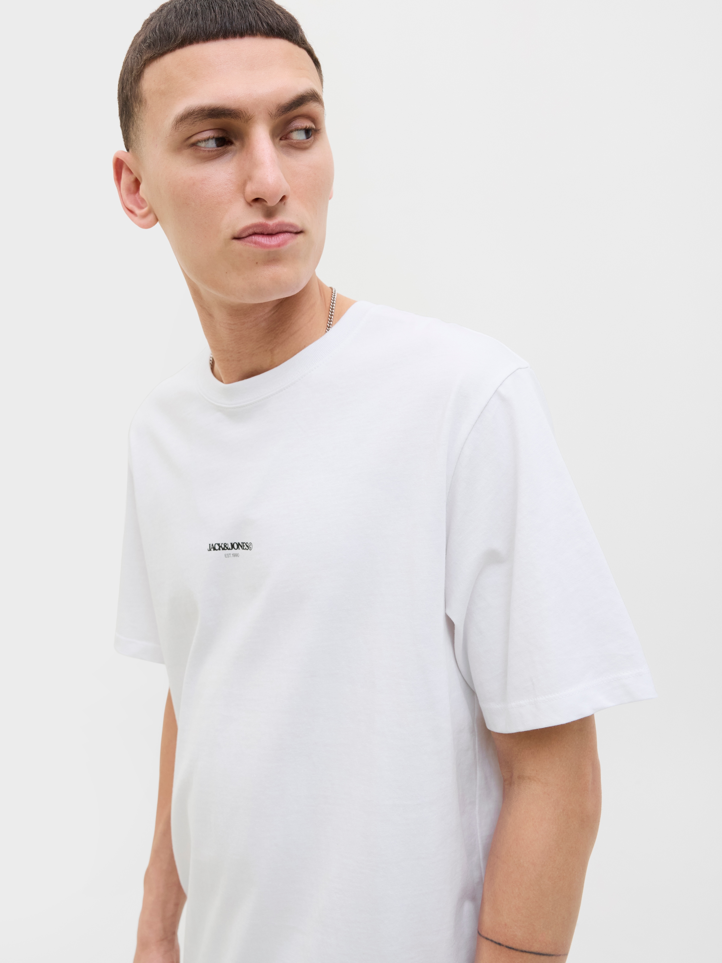 Jack & Jones Print-Shirt »JORTAVIRA POSTER TEE SS CREW NECK«, mit Backprint