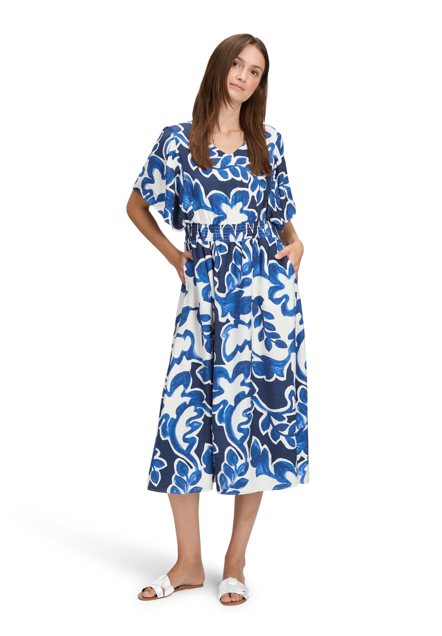 Betty&Co Sommerkleid »Sommerkleid mit Blumenprint«