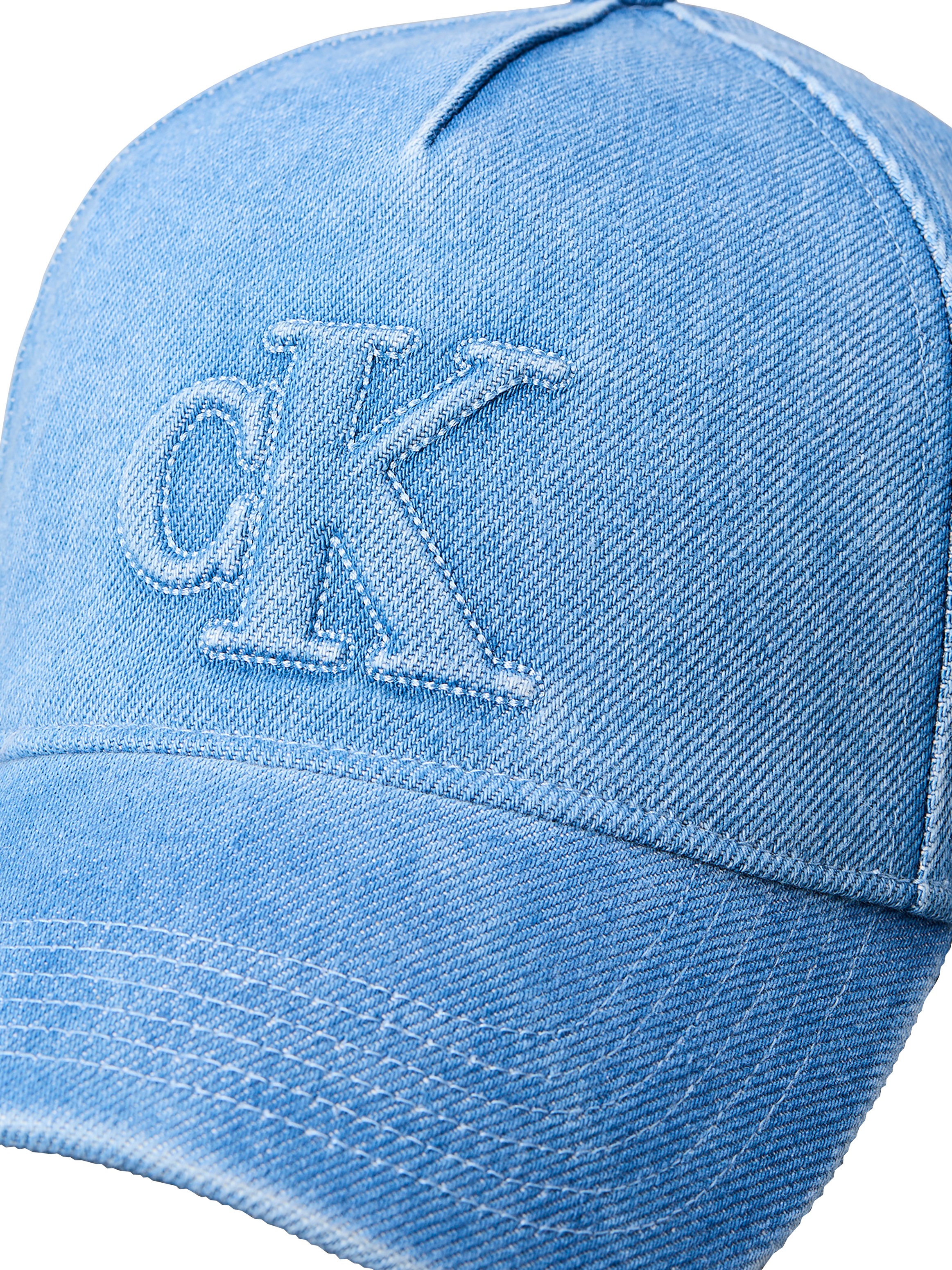 Calvin Klein Baseball Cap »SEASONAL LOGO DENIM CAP« Regular fit und größenverstellbar