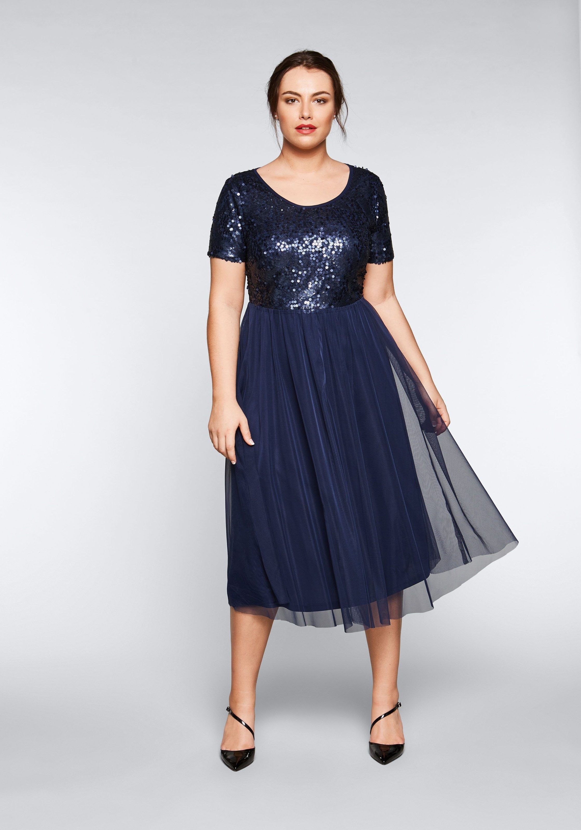 Sheego Abendkleid, weich gefüttert