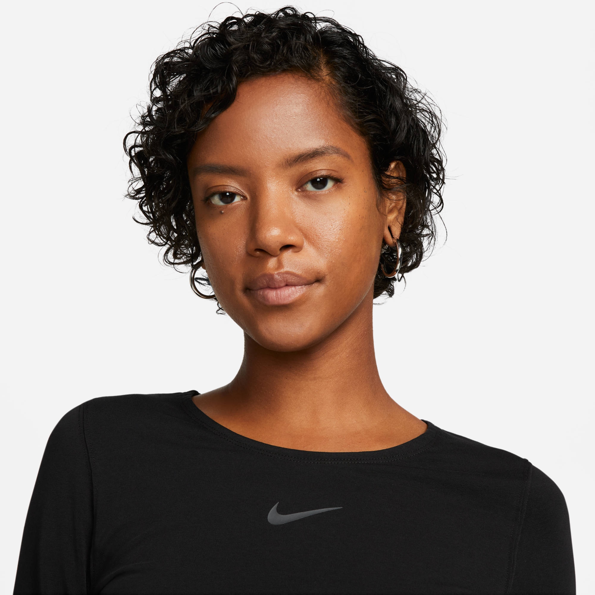 Nike Sportswear Langarmshirt »W NSW CROP TAPE LS TOP«