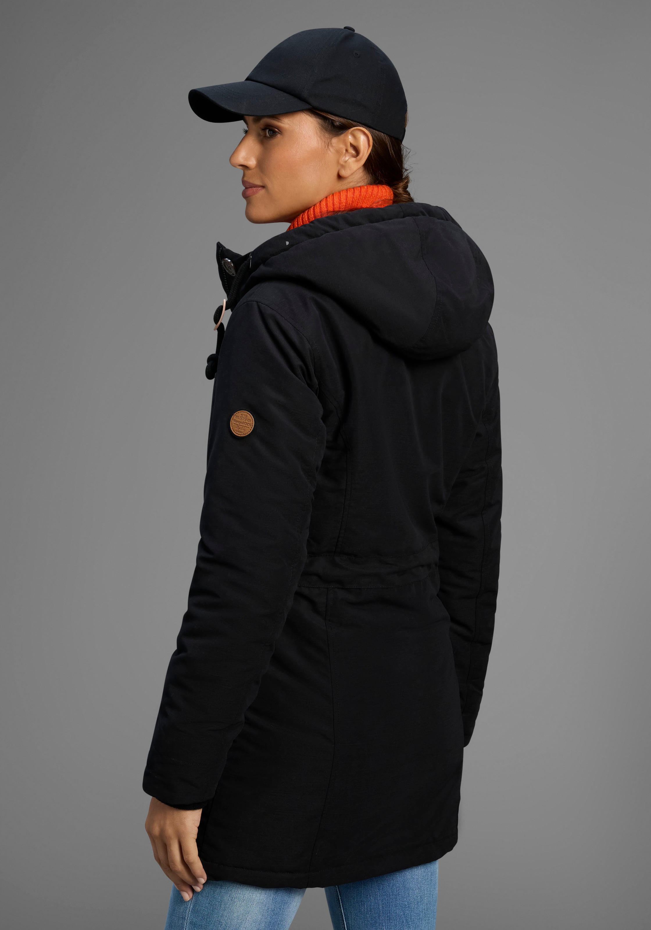 KangaROOS Winterjacke, mit Kapuze, für die kalte Jahreszeit, aus leichtem Webstoff, modisch
