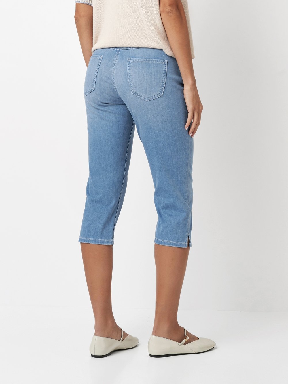 TONI Caprijeans »Perfect Shape Capri«, mit Shaping Effekt aus sommerlichem Denim