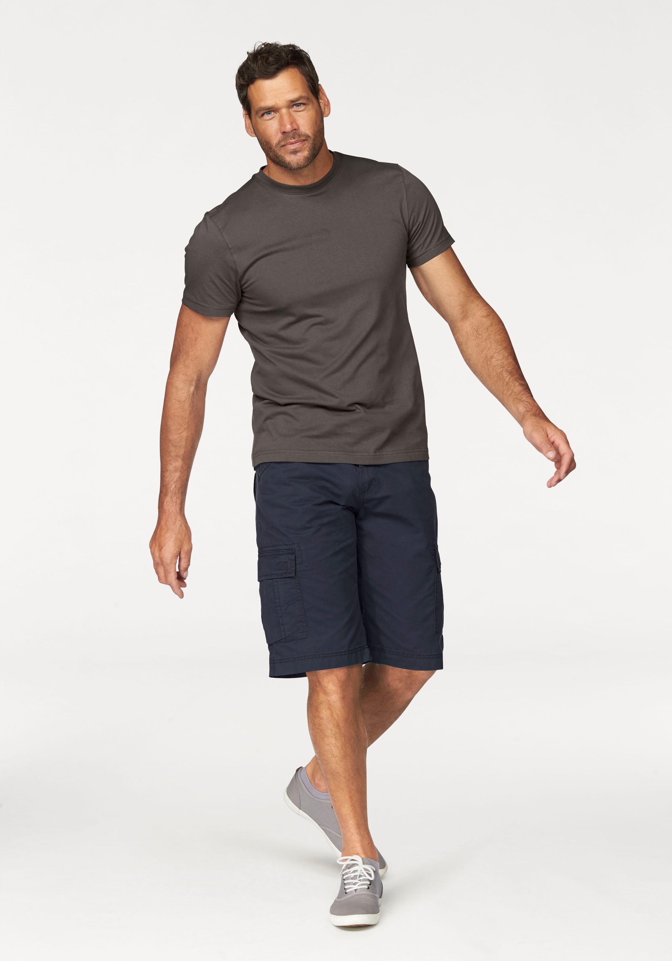 Man's World T-Shirt »neue Farben!«, (3er-Pack), Kurzarm, unifarben, Rundhals, aus Baumwolle