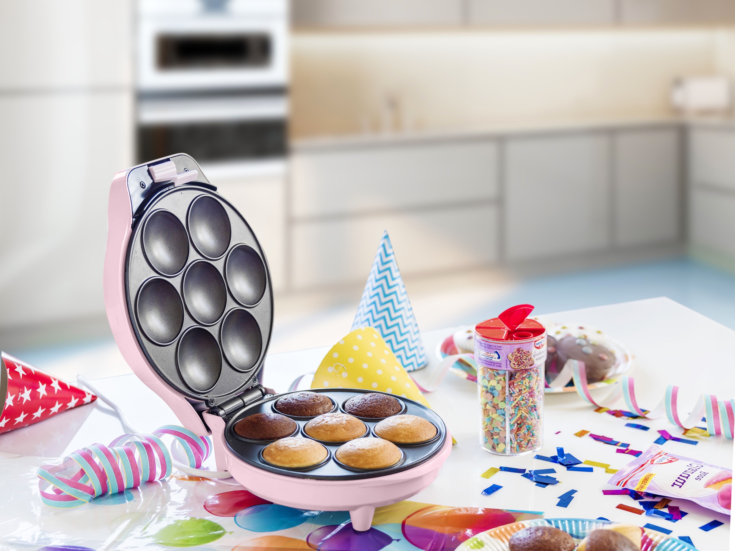 bestron Cupcake-Maker »ACC217P Sweet Dreams«, 700 W, im Retro Design,  Antihaftbeschichtung, Rosa jetzt bestellen bei OTTO
