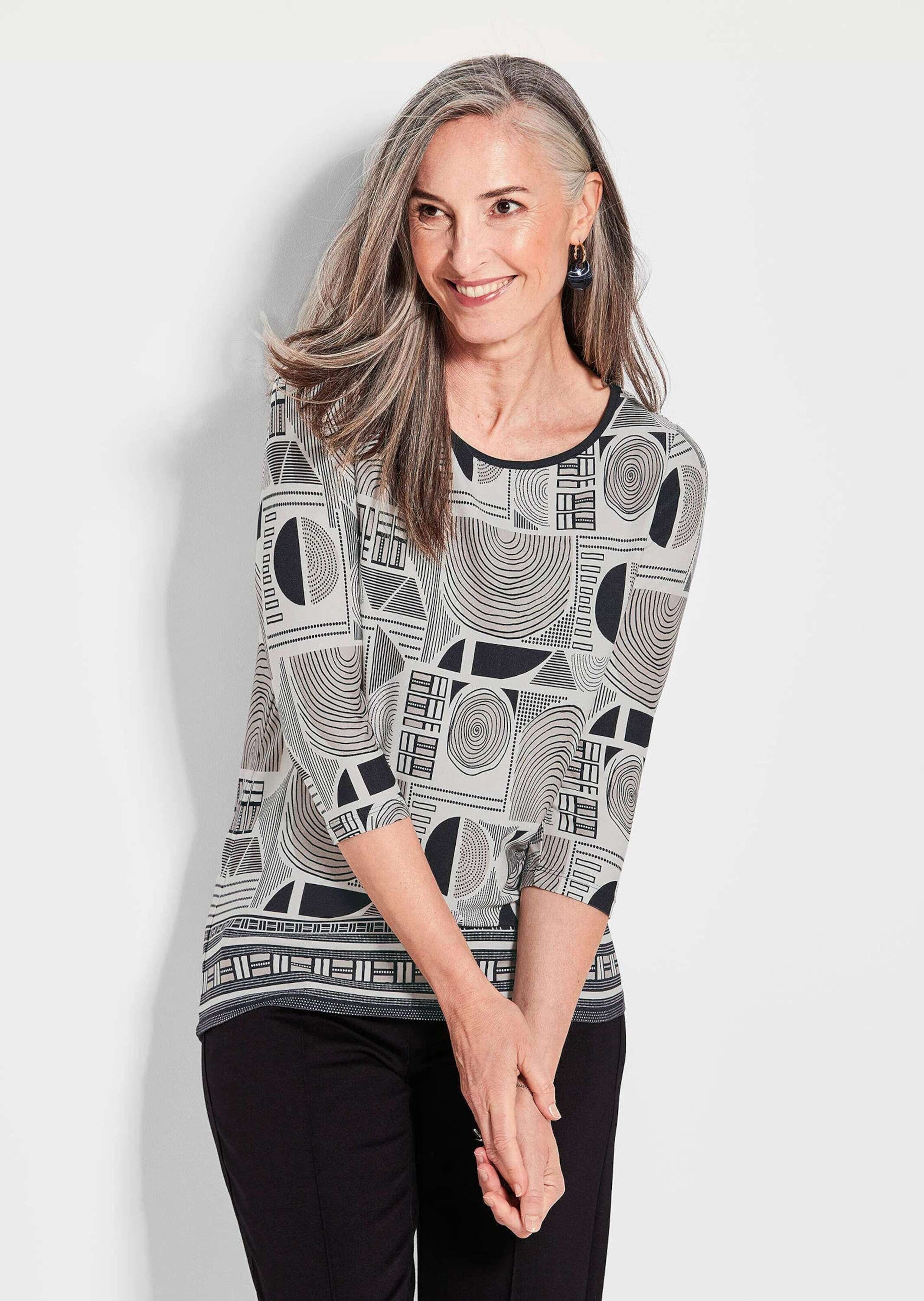 GOLDNER Kurzarmshirt »Kurzgröße Elegantes Oberteil mit Allover-Muster«