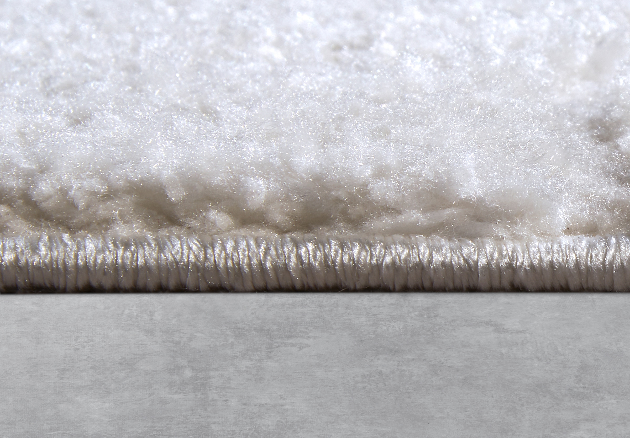 ELLE DECORATION Designteppich »Chappe«, rechteckig, 18 mm Höhe, Shaggy, Läufer, flauschig, weich, Langflor, modern, Hoch Tief Effekt