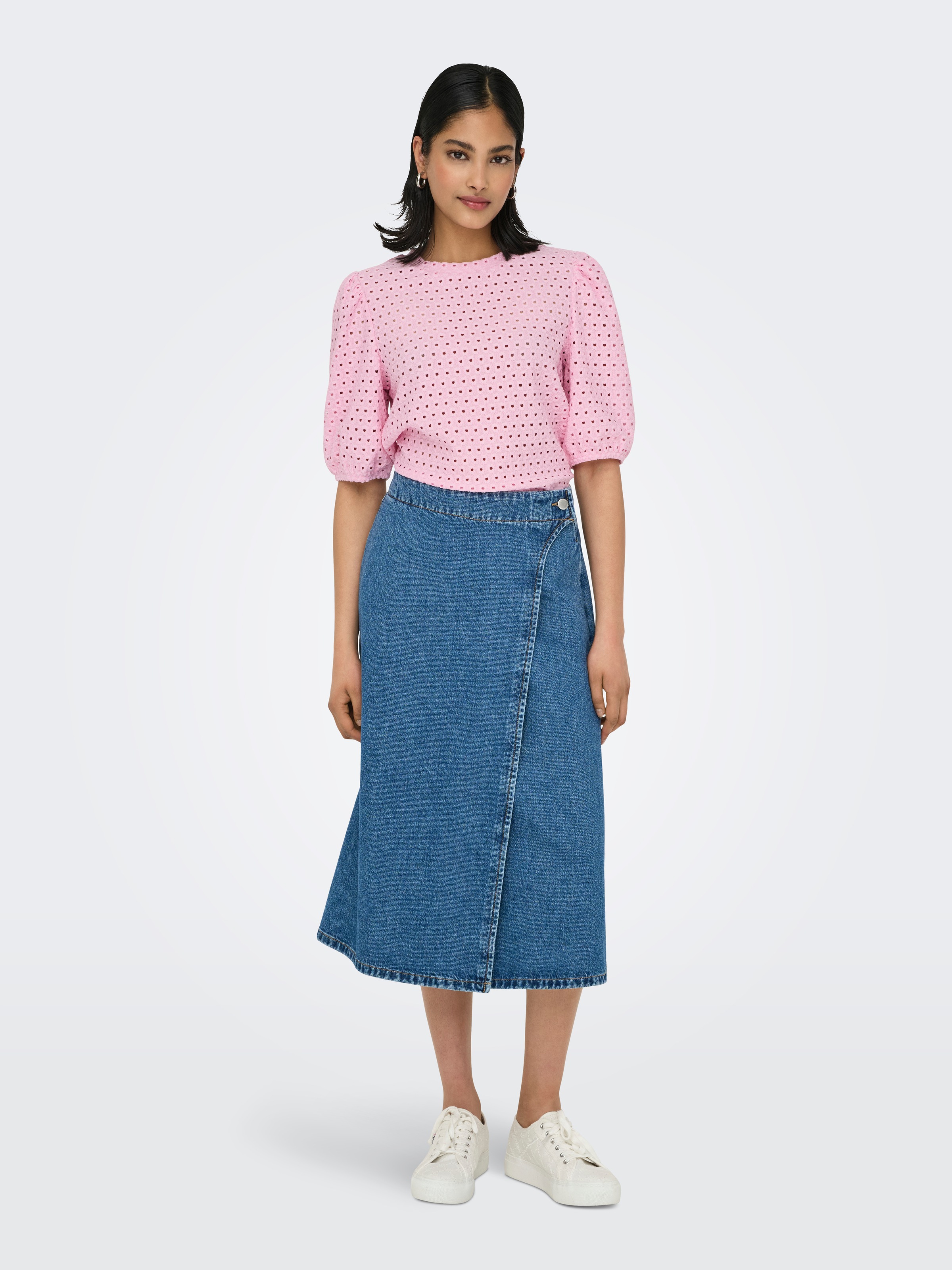 ONLY Kurzarmshirt »ONLELISA S/S O-NECK TOP BOX JRS«