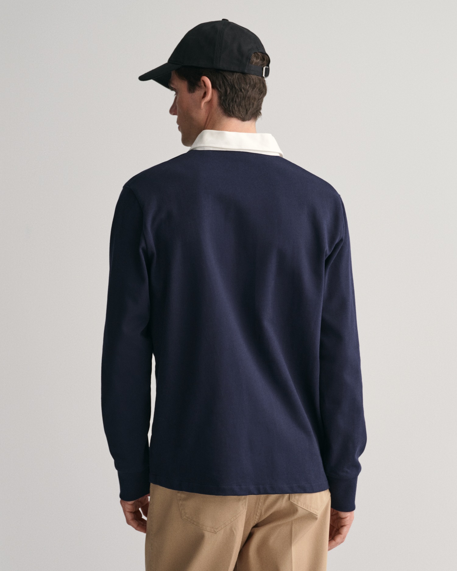 Gant Rugbyshirt »REG SHIELD HEAVY RUGGER« mit Logostickerei auf der Brust