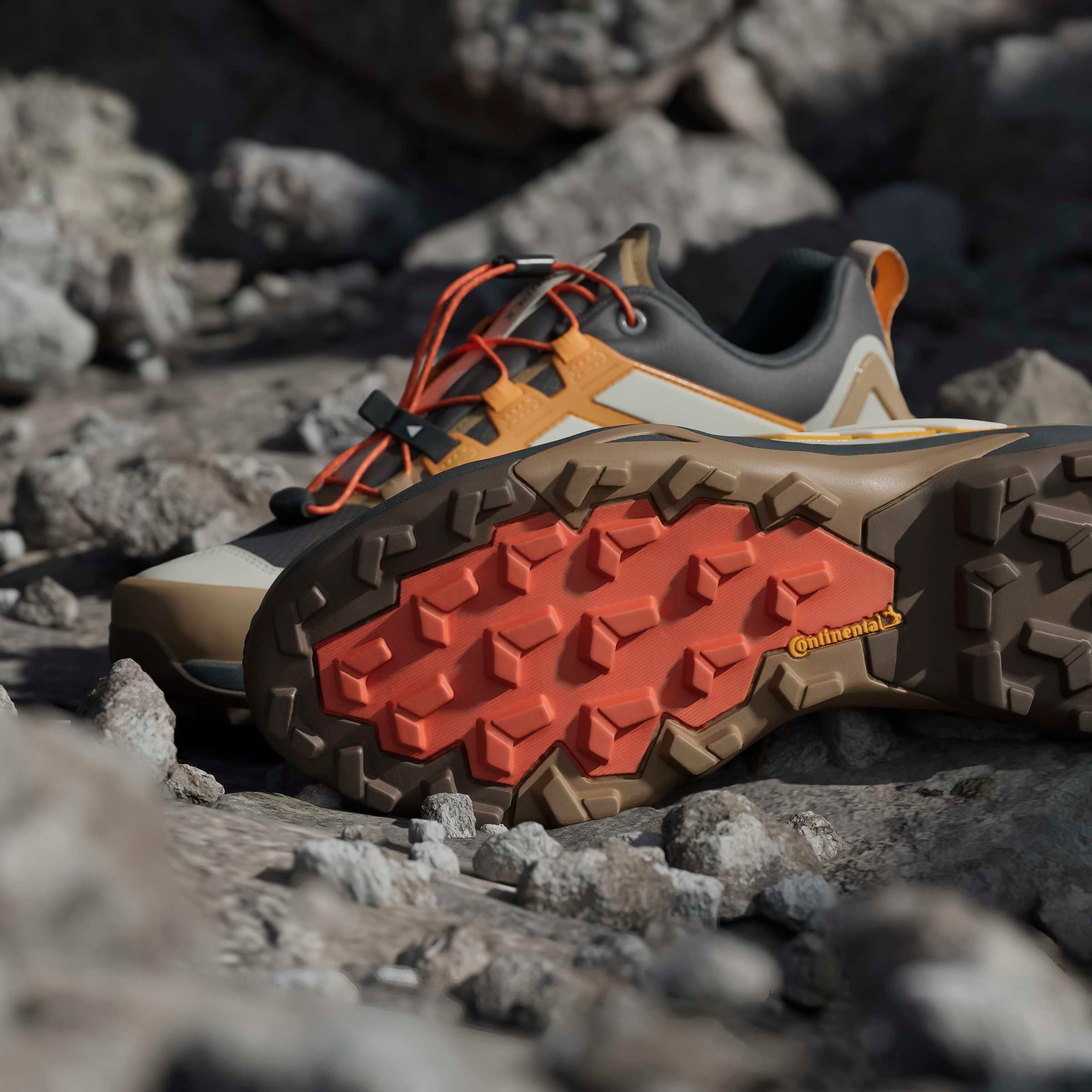 adidas TERREX Wanderschuh »TERREX SKYCHASER GORE-TEX«  wasserdicht dank Gore-Tex Membrane