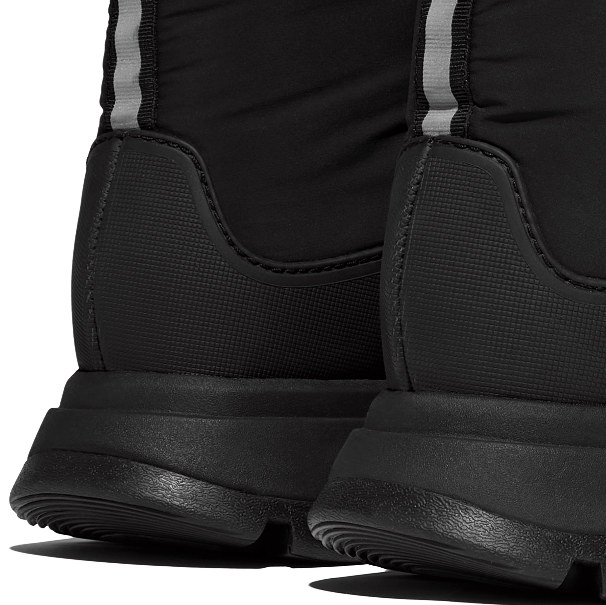 Fitflop Winterboots »NEO-D-HYKER«  Snowboots, Schlupfboots mit Fleeece-Futter