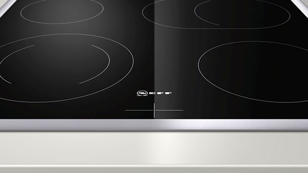 NEFF Elektro-Herd-Set N 30 »E1CCD2AK0«, mit Teleskopauszug nachrüstbar, EasyClean