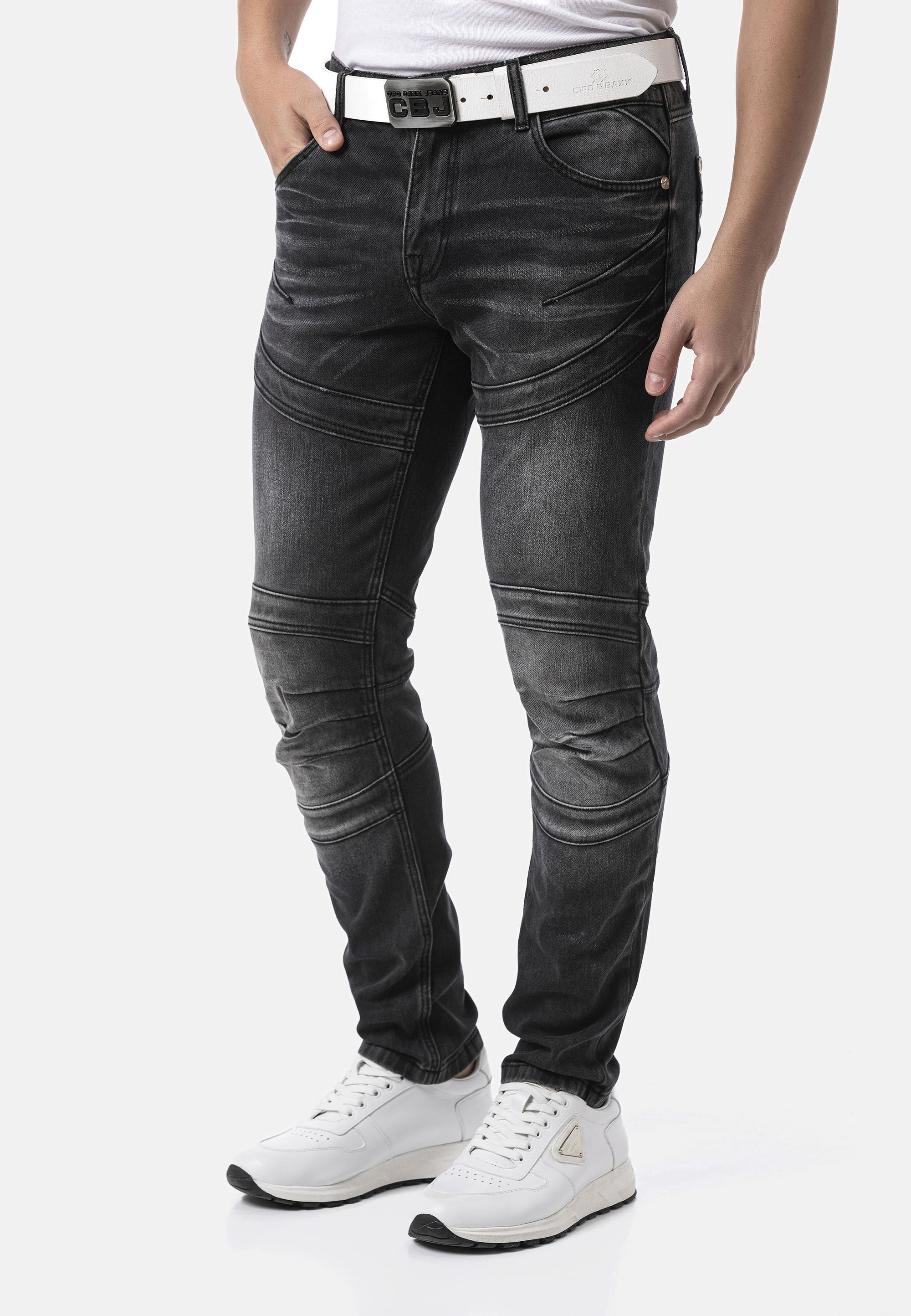 Cipo & Baxx 5-Pocket-Jeans »Cipo & Baxx Jeanshose CD876« mit stylischer Waschung