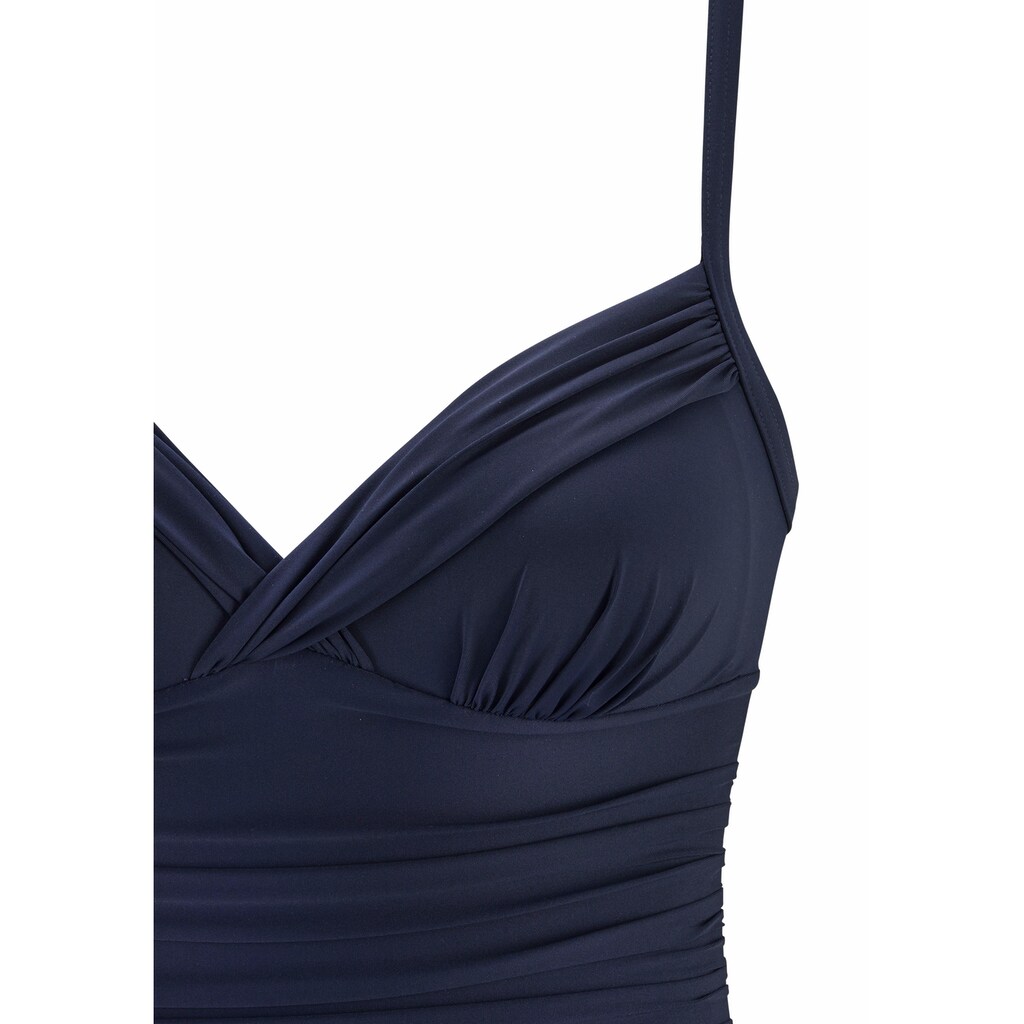 LASCANA Badeanzug »Sienna«, mit eleganten Raffungen und Shaping-Effekt