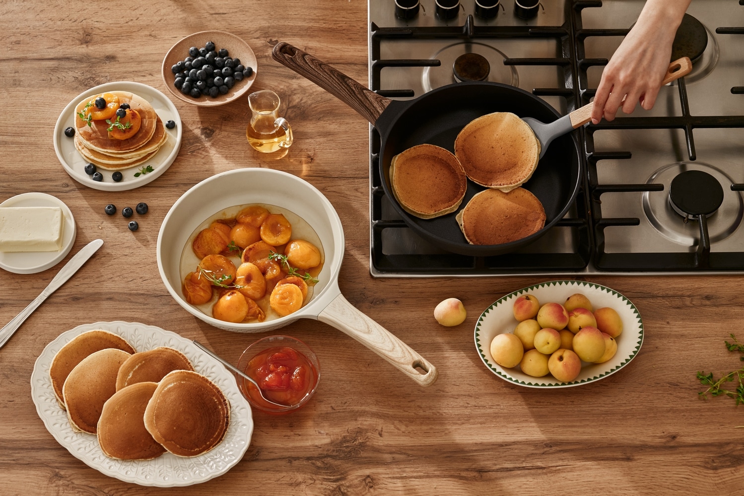 RESTO Kitchenware Bratpfanne »Ran, Universalpfanne mit Antihaftbeschichtung« Aluminiumguss 1 Stk. tlg. Induktion, für alle Herdarten geeignet