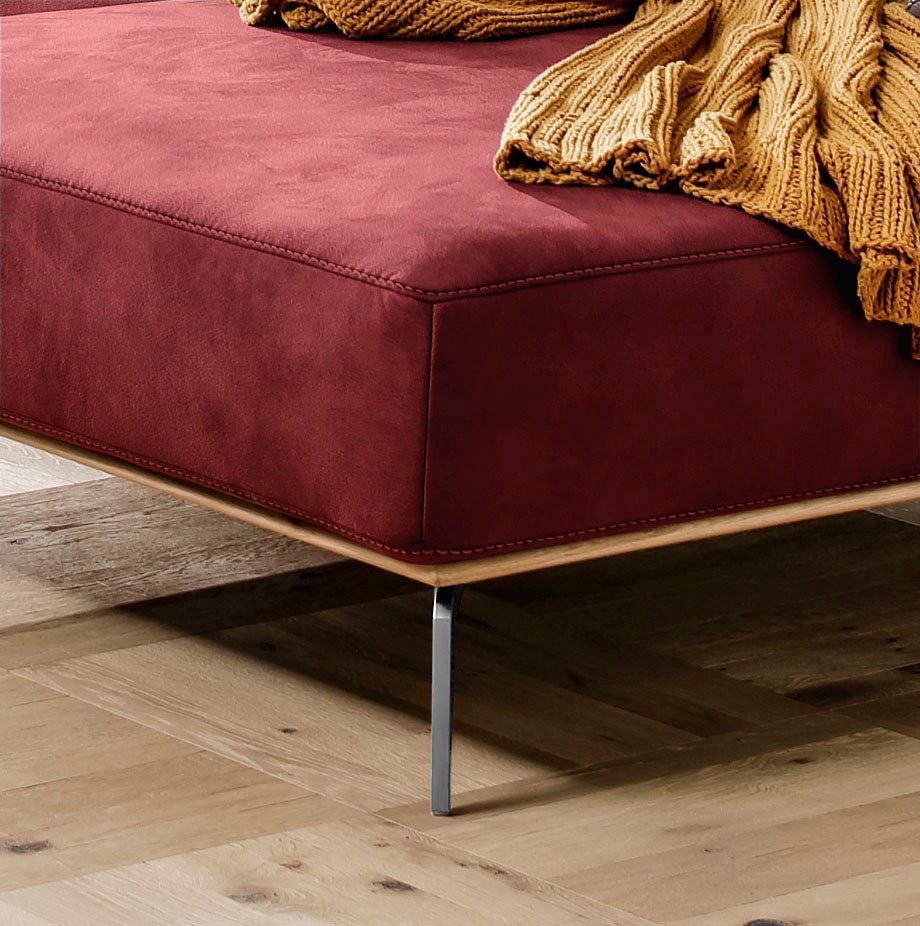 W.SCHILLIG Ecksofa »run, Designsofa, bequem, L-Form«, mit elegantem Holzsockel, Füße in Chrom glänzend, Breite 299 cm