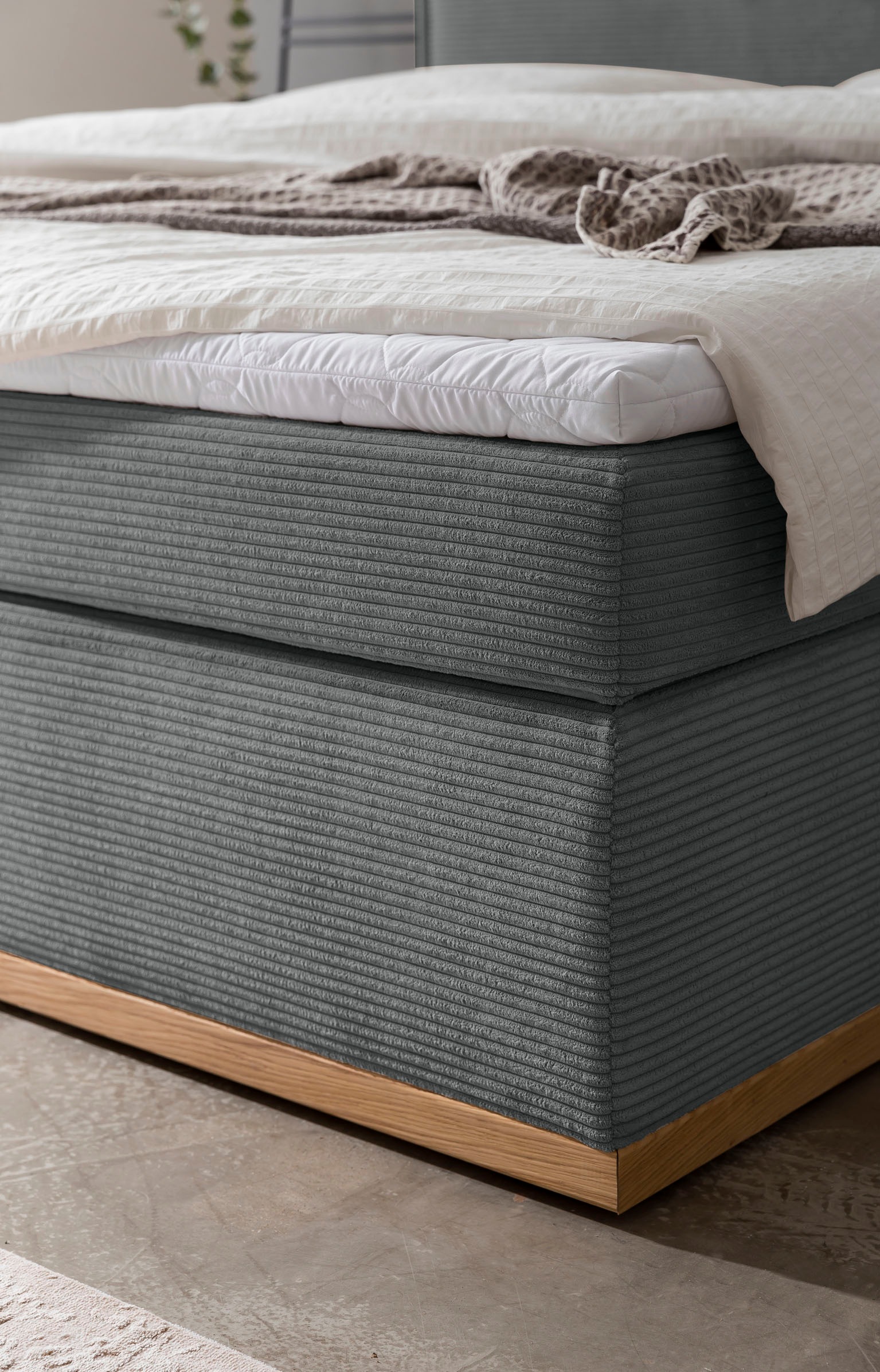 Home affaire Boxspringbett »SHERWOOD Hotelbett, Polsterbett«, Hochwertiger Cord,weiche Velours-Struktur, mit Topper, Eiche