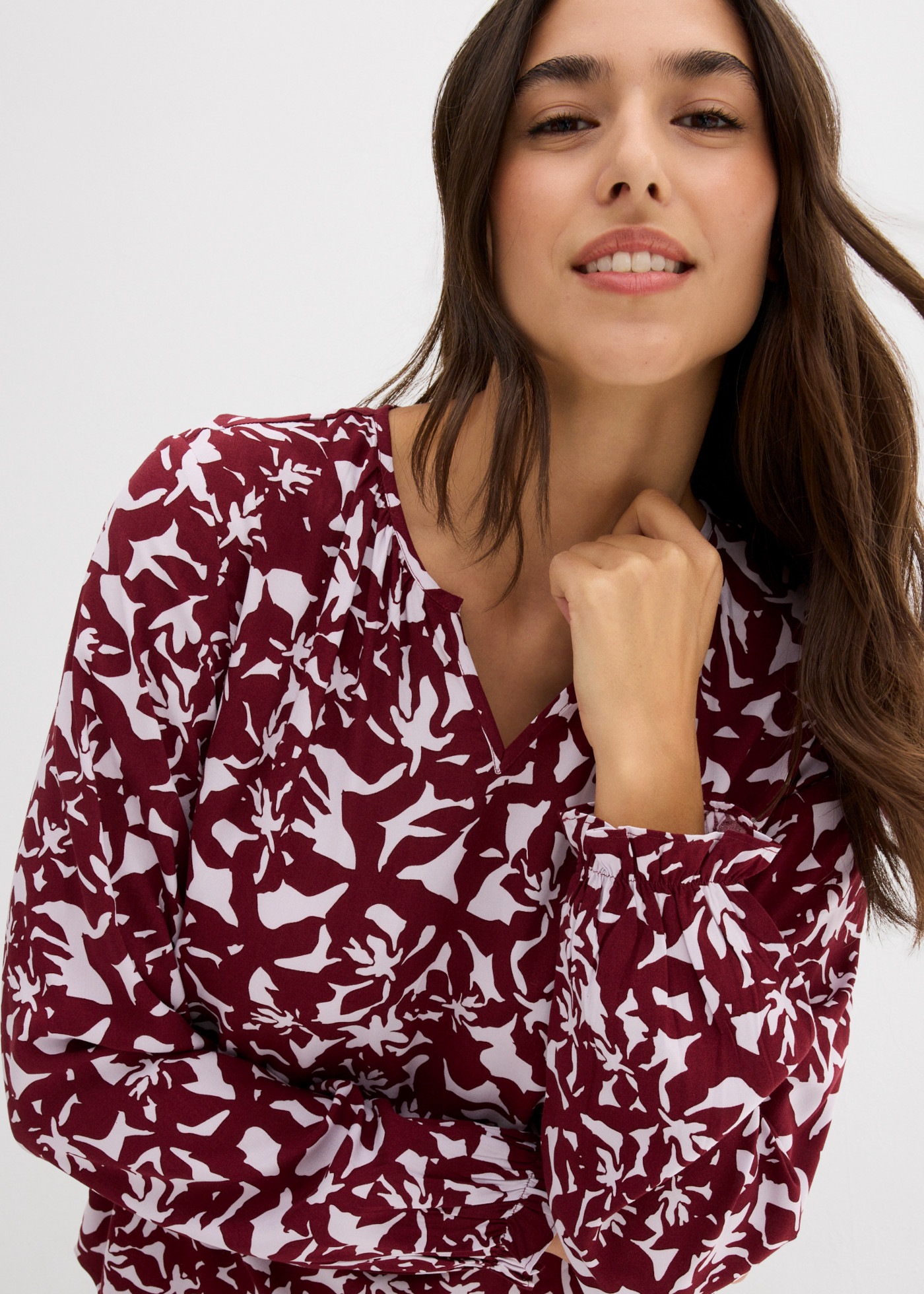 bonprix Tunika luftige Tunikabluse, aus weicher Viskose, Loose Fit, im Casual-Stil