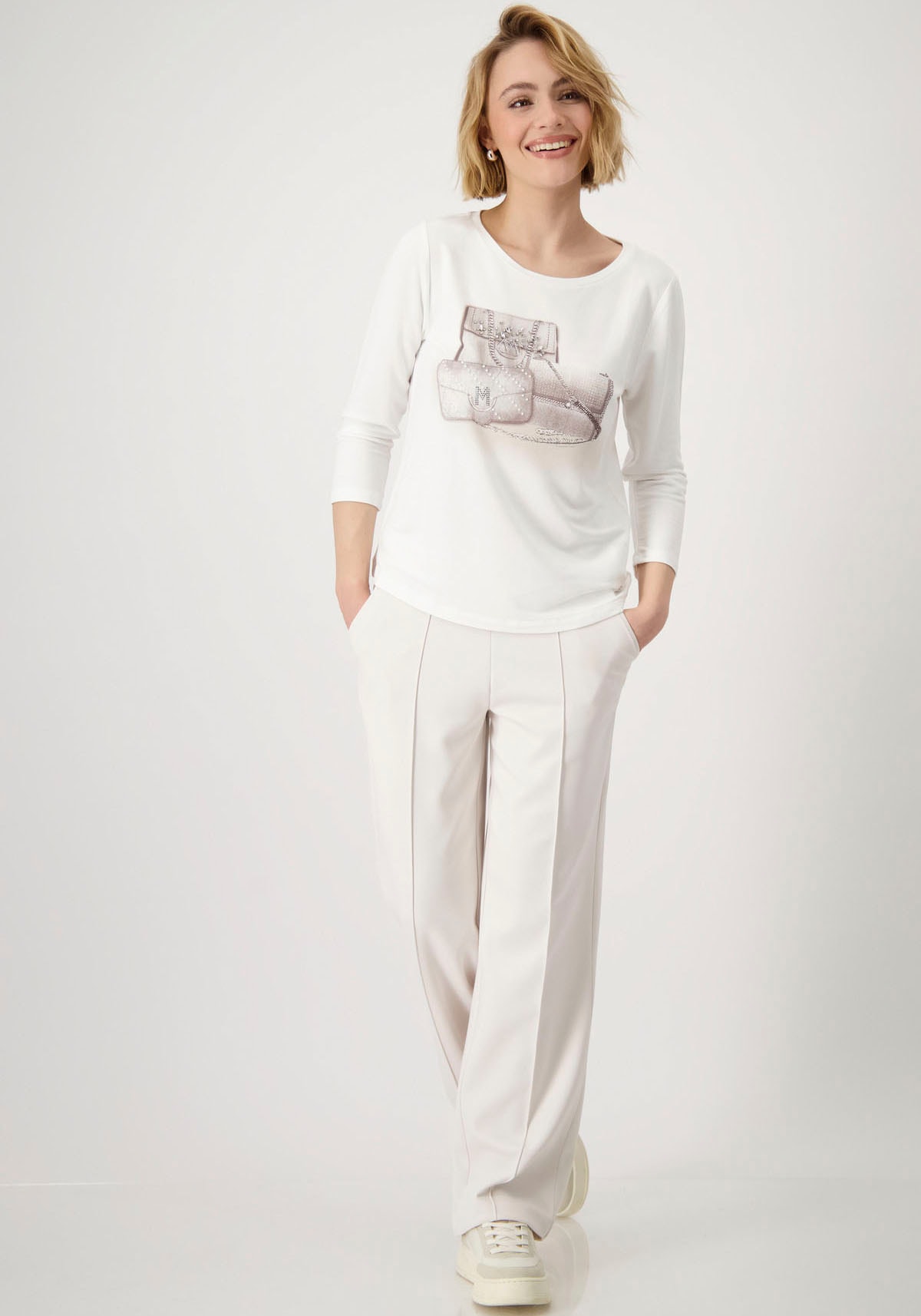 Monari Rundhalsshirt, mit Frontprint und Glitzernieten
