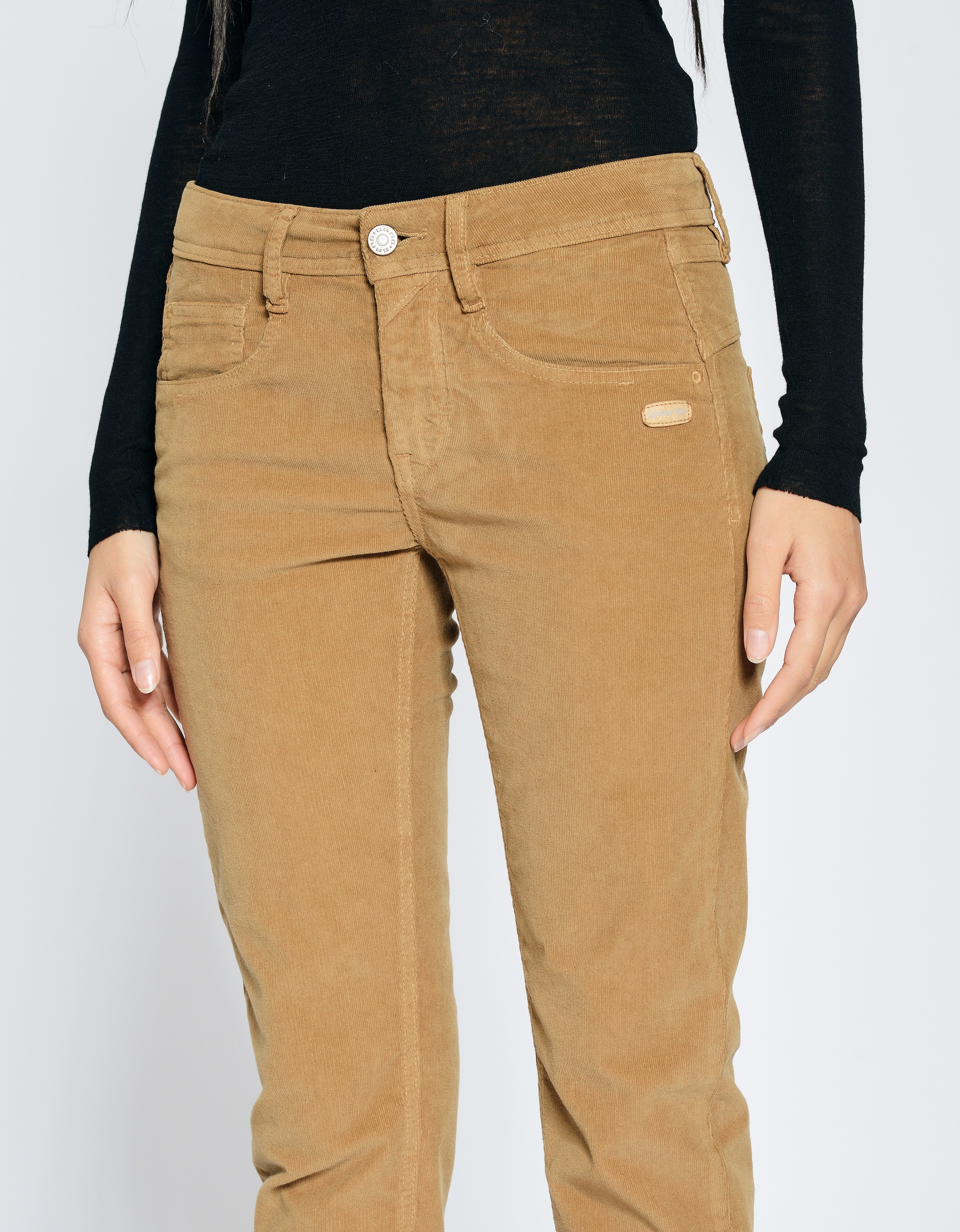 GANG Cordhose »94AMELIE CROPPED«, mit doppelter rechter Gesäßtasche
