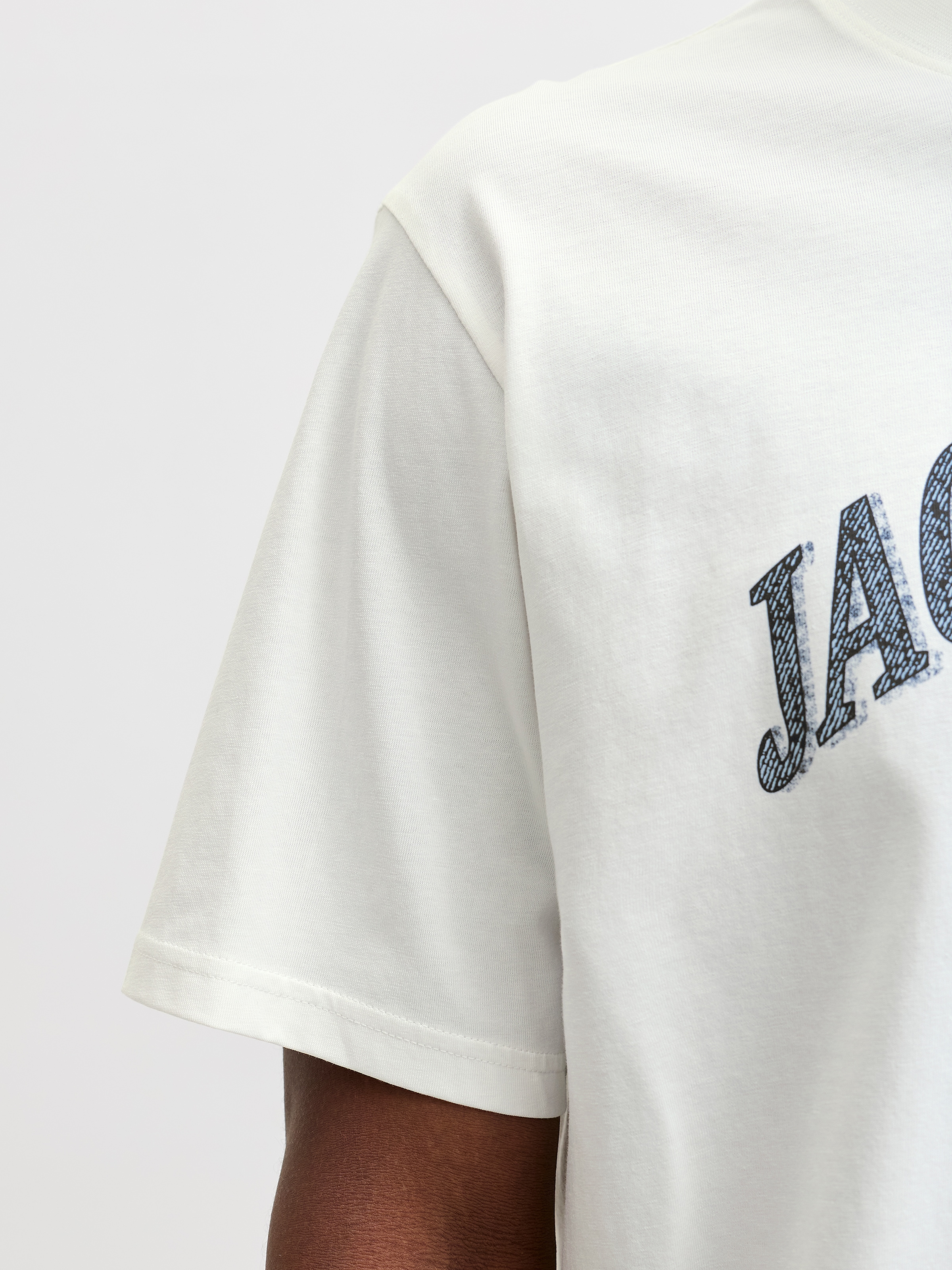Jack & Jones PlusSize T-Shirt »JJEDENVER GRAPHIC TEE SS O-NECK SN PLS« mit auffälligem Print