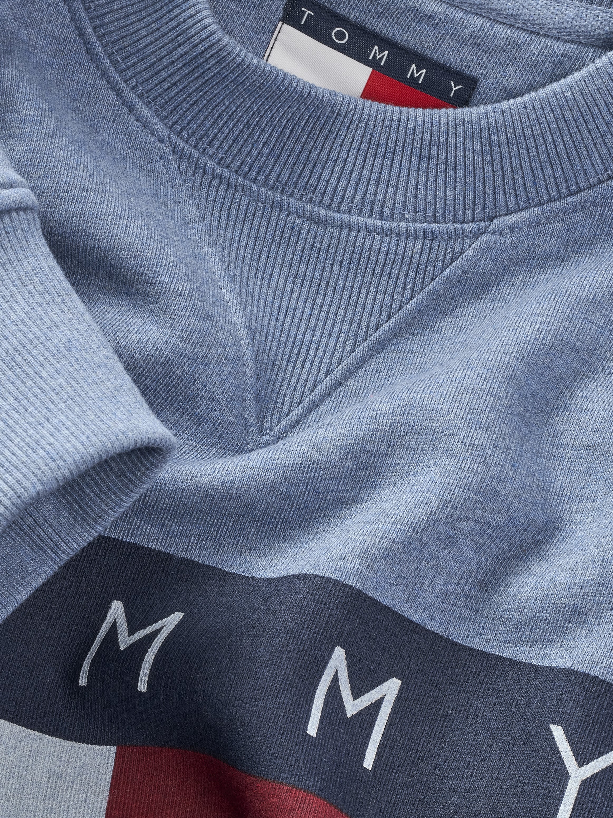 Tommy Jeans Sweatshirt »TJM MELANGE FLAG CREW«, mit großem Logo