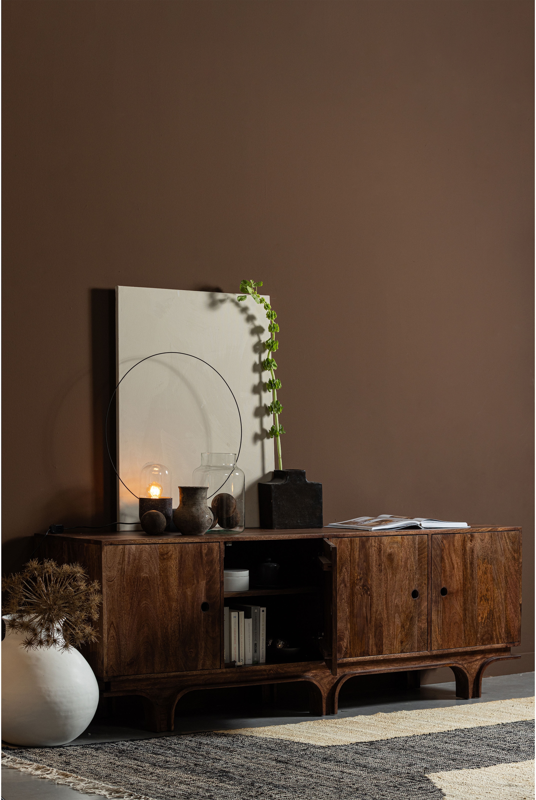 WOOOD Kommode Sideboard aus Mangoholznmit markanter Maserung und Unikat-Charakter