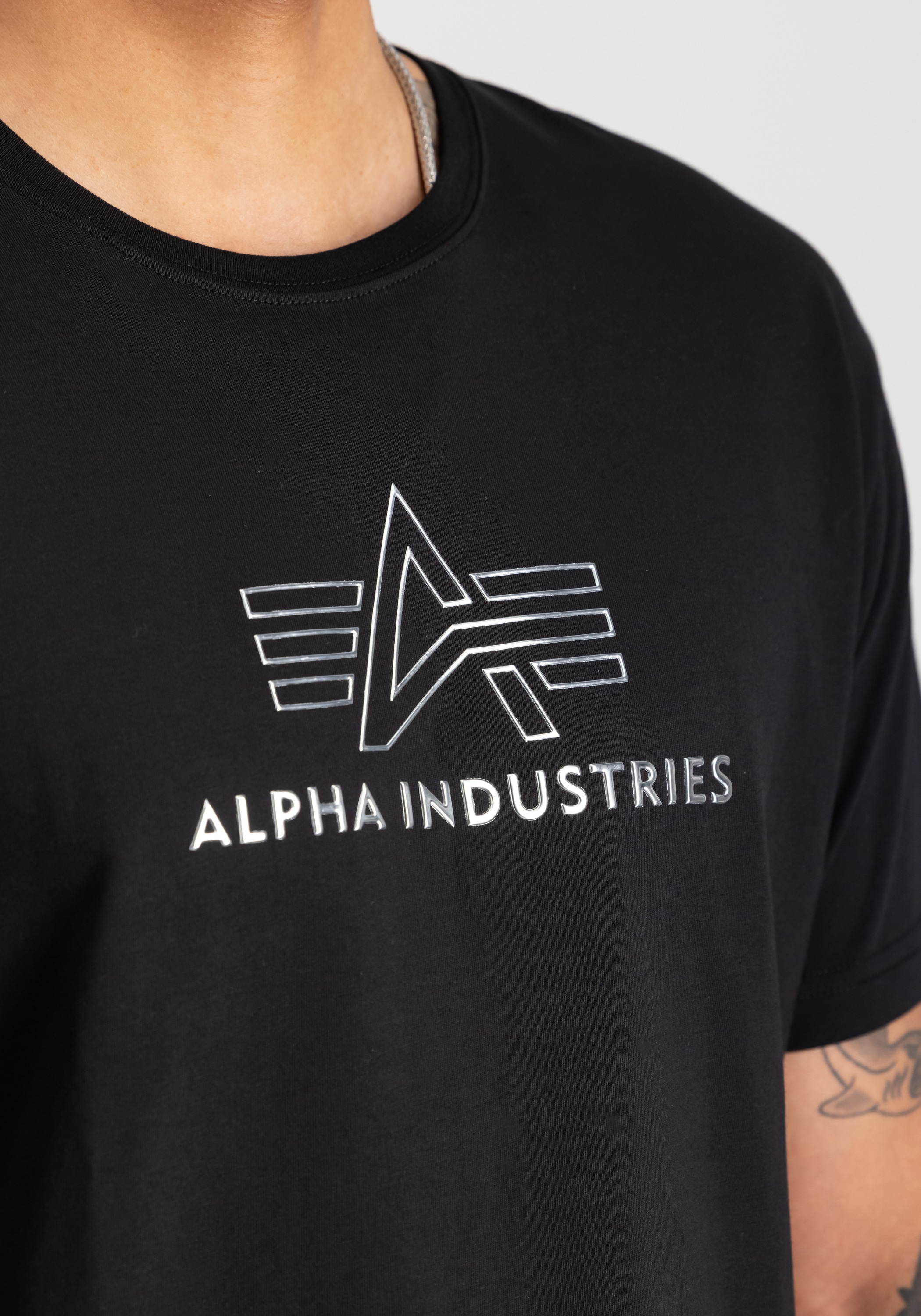 Alpha Industries T-Shirt »Basic Mid Logo TPU T-Shirt«